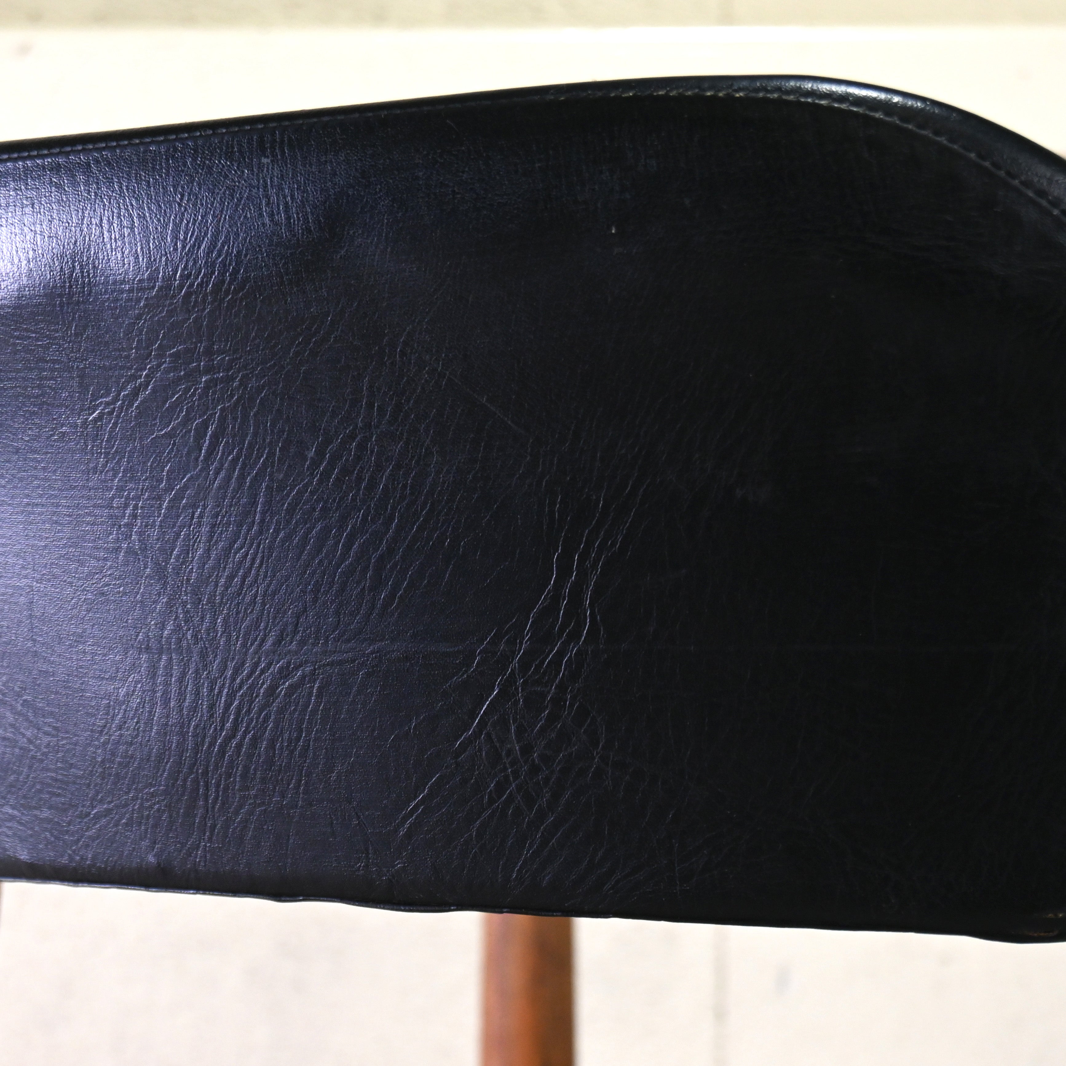 Tsuji mokko Arm chair Teakwood 1970's Japanese modern design / 辻木工 アームチェア チーク材 1970年代 ジャパニーズモダンデザイン