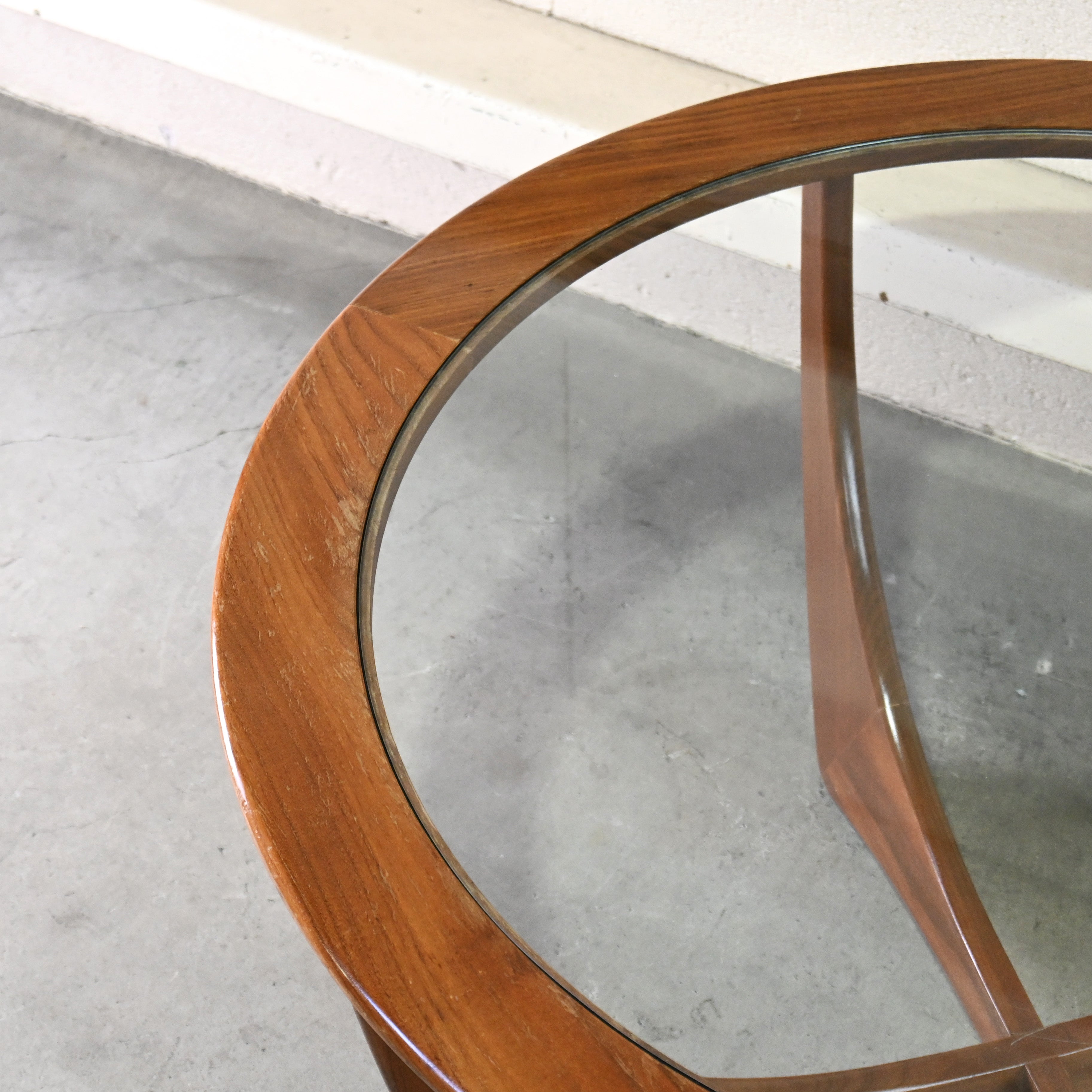 G-PLAN Fresco Astro Circular table Victor Bramwell Wilkins UK vintage Midcentury Scandinavian design / ジープラン フレスコ アストロ サーキュラーテーブル ビクター・ブラムウェル・ウィルキンス 英国ヴィンテージ ミッドセンチュリー 北欧デザイン