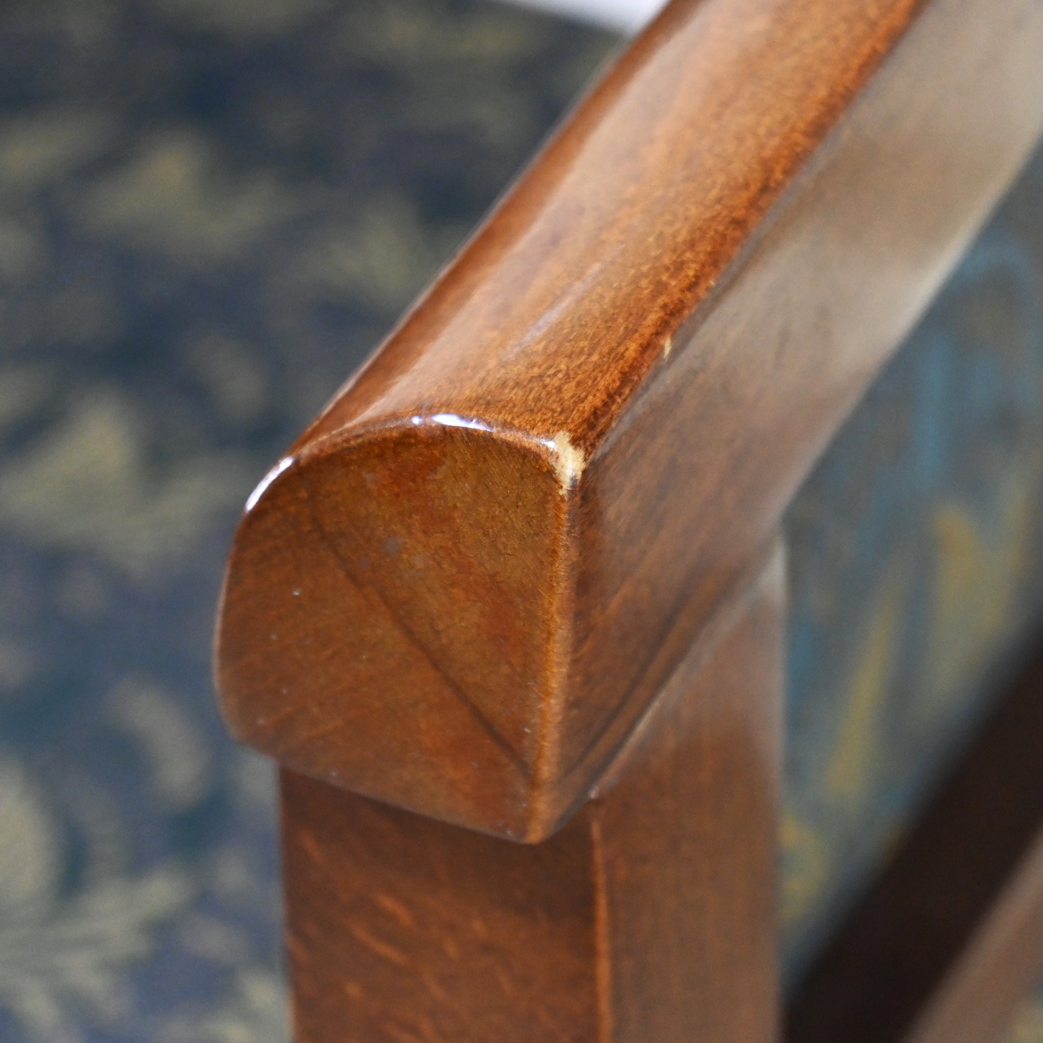 ZMG Radomsko Beech wood arm chair Made in Poland European classical style / ZMG ラドムスコ ブナ材 アームチェア ポーランド製 ヨーロピアンクラシカルスタイル