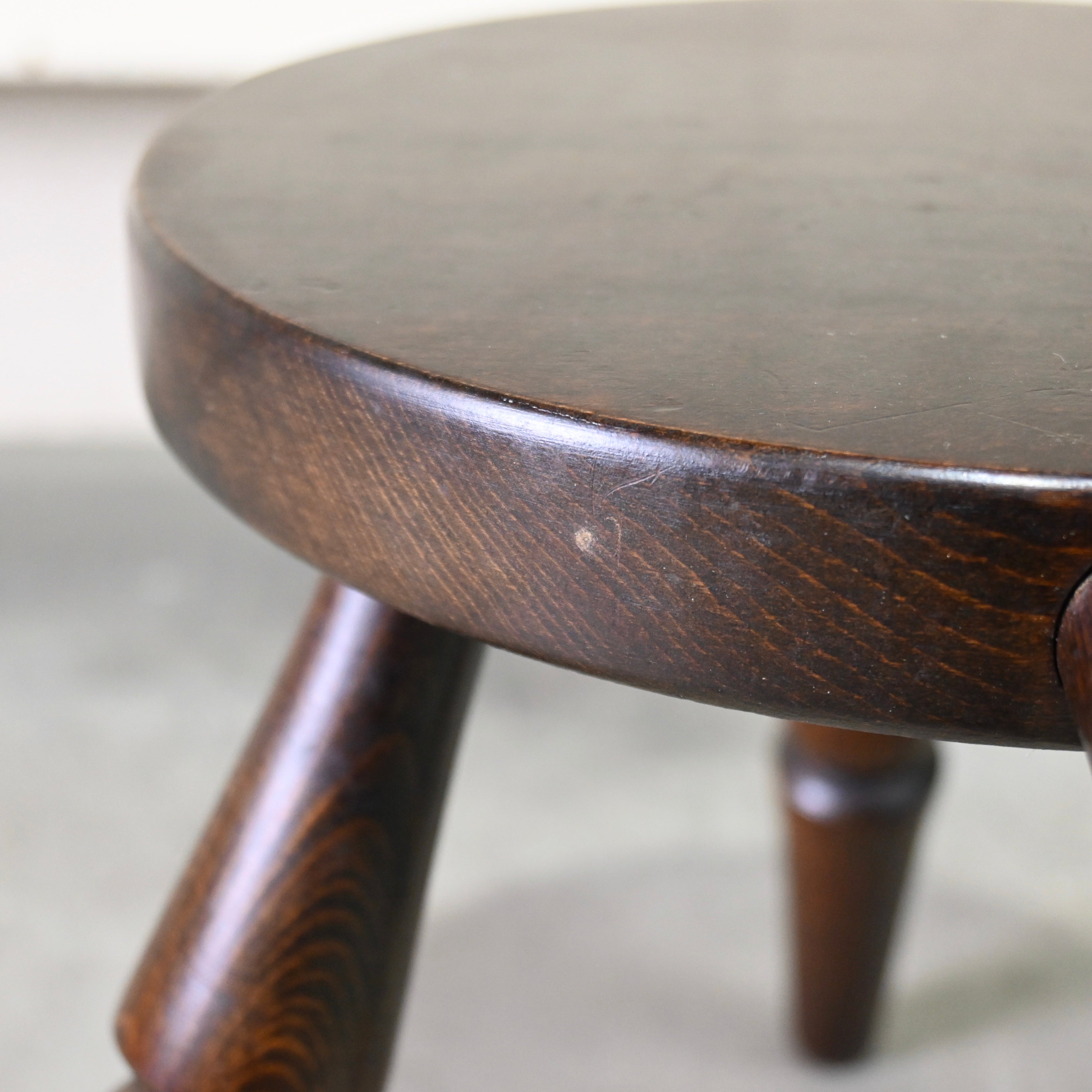 Old Hida sangyo Milk stool Oak wood 1950~1960's Japan vintage / 飛騨産業 ミルクスツール オーク材 1950~1960年代 キツツキ 旧ロゴ ジャパンヴィンテージ