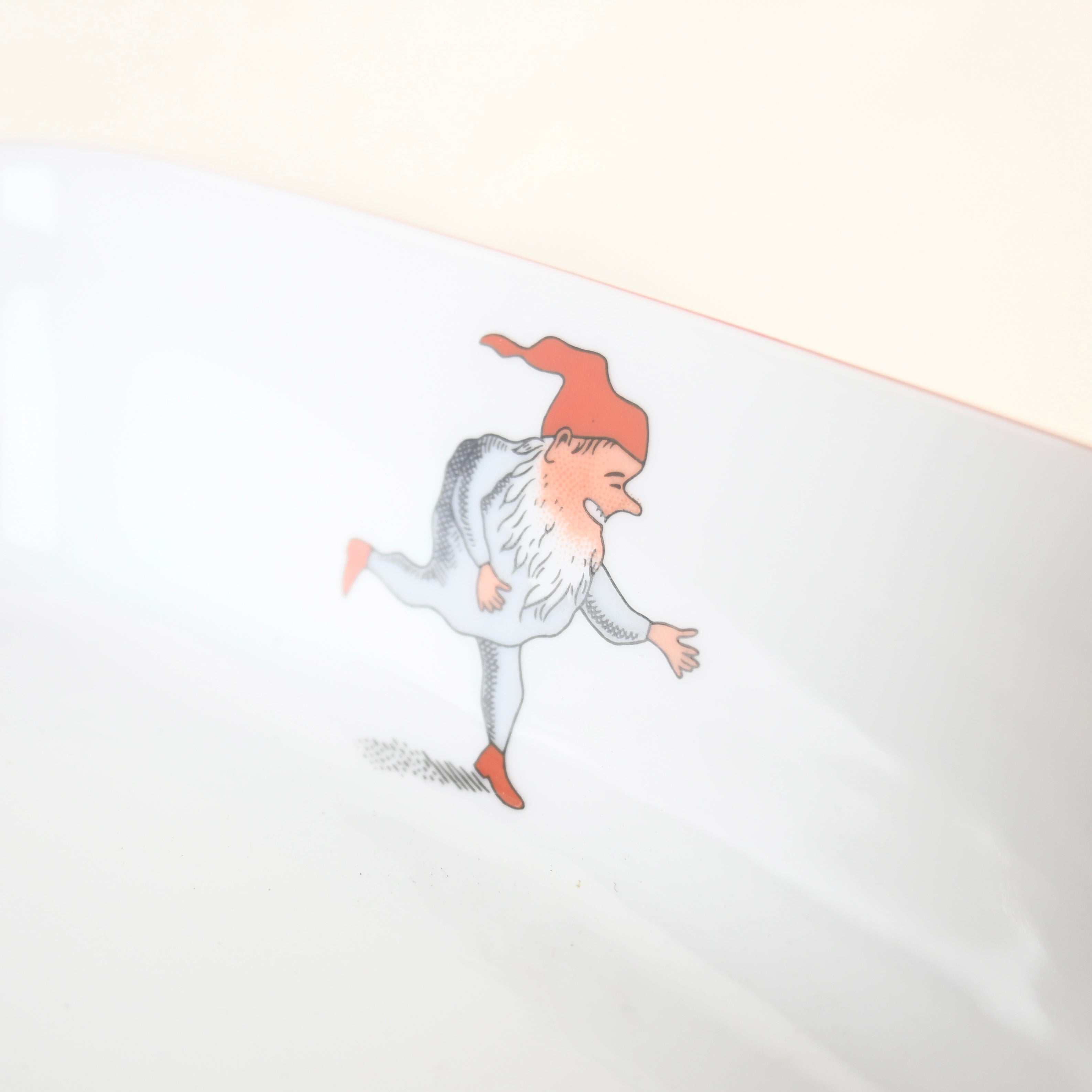 Porsgrund Nisse Rectangle plate Norway vintage Hand paint Souvenir 1980's / ポシュグルン ニッセ 長方形プレート ノルウェー ヴィンテージ ハンドペイント スーベニア 1980年代