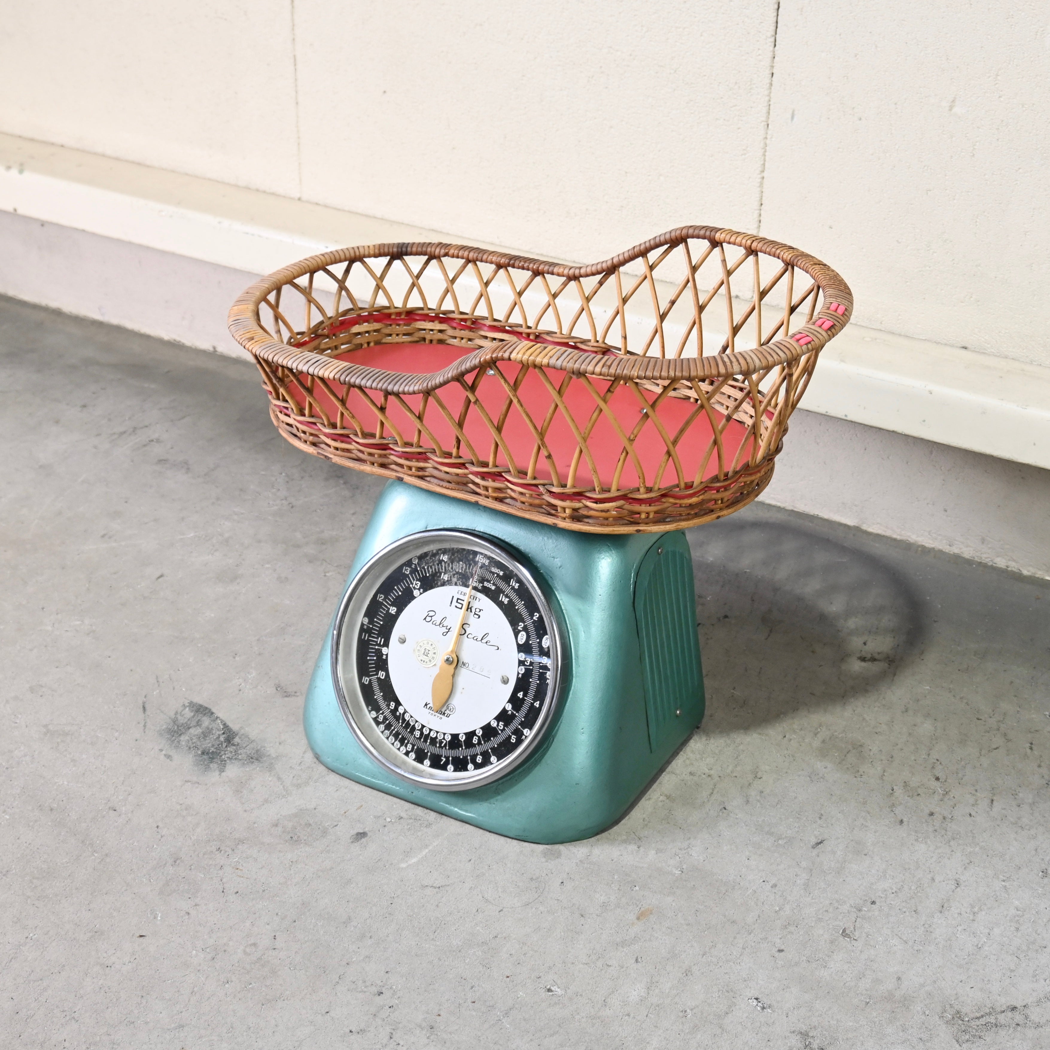 From old hospital Keihoku Baby scale Japan vintage / 京北計器工業 ベビースケール ジャパンヴィンテージ