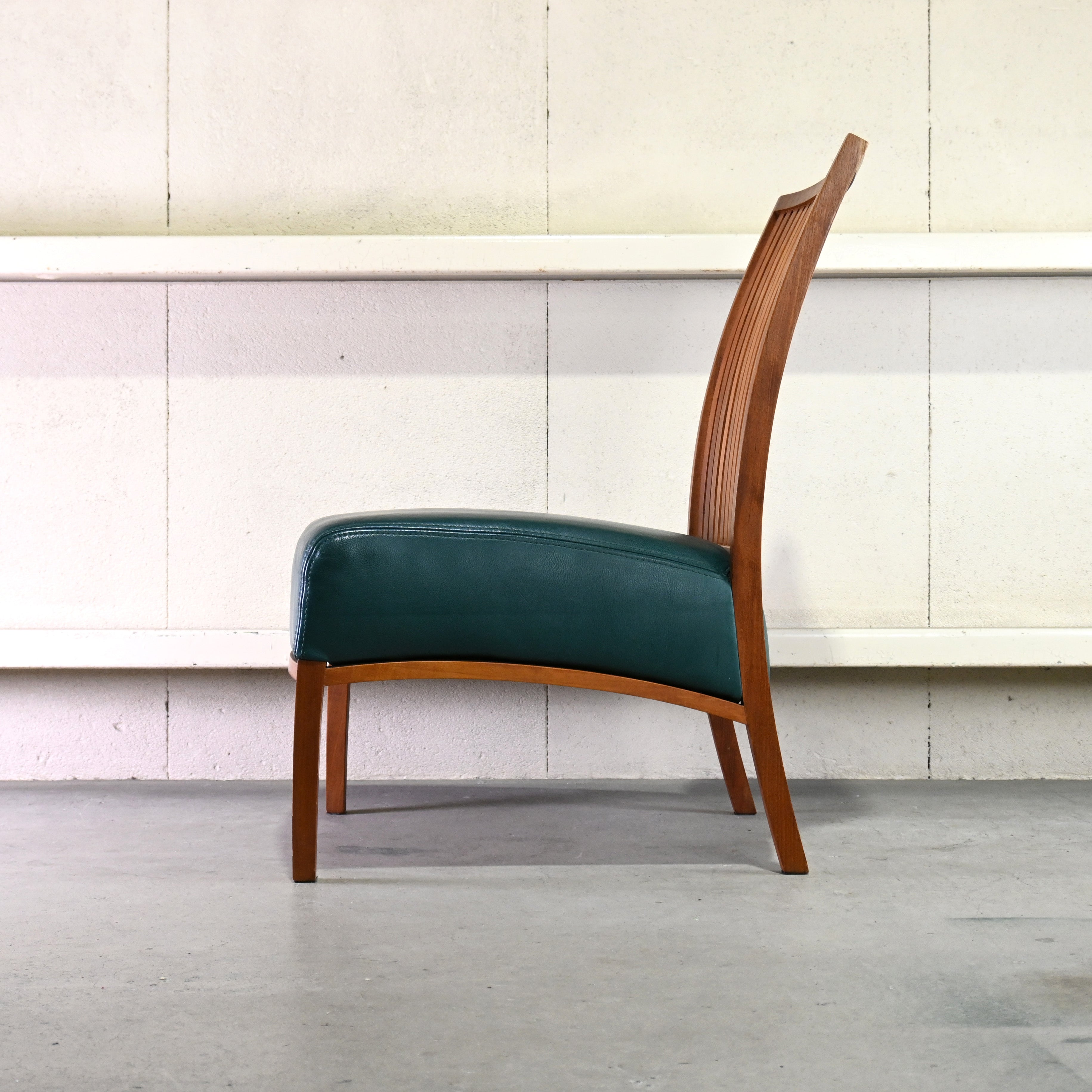 BC Kobo Teakwood × Leather Lounge chair Wide Green Japanese modern Scandinavian design / BC工房 チーク材 × リアルレザー ラウンジチェア ワイド グリーン ジャパニーズモダン 北欧デザイン