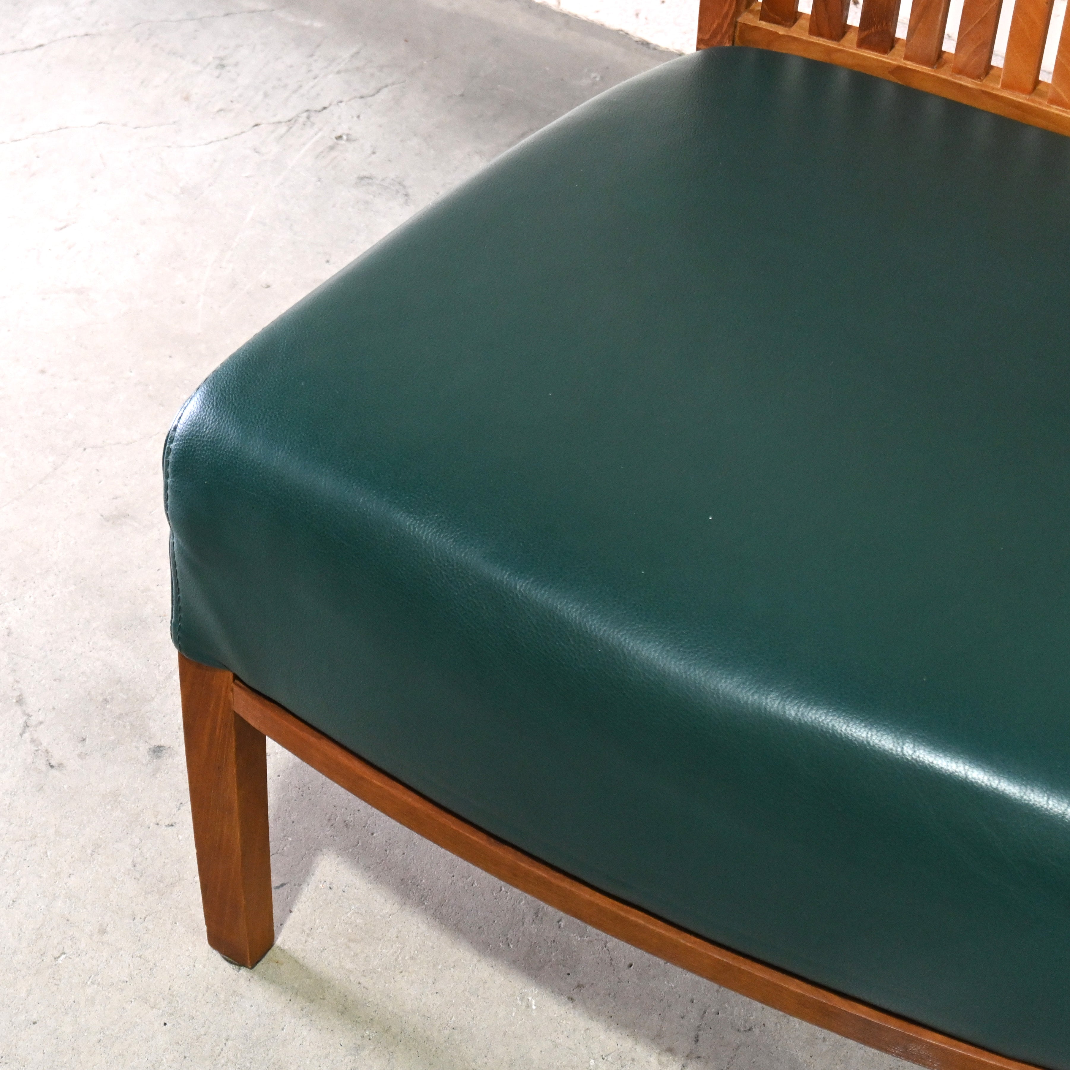 BC Kobo Teakwood × Leather Lounge chair Wide Green Japanese modern Scandinavian design / BC工房 チーク材 × リアルレザー ラウンジチェア ワイド グリーン ジャパニーズモダン 北欧デザイン
