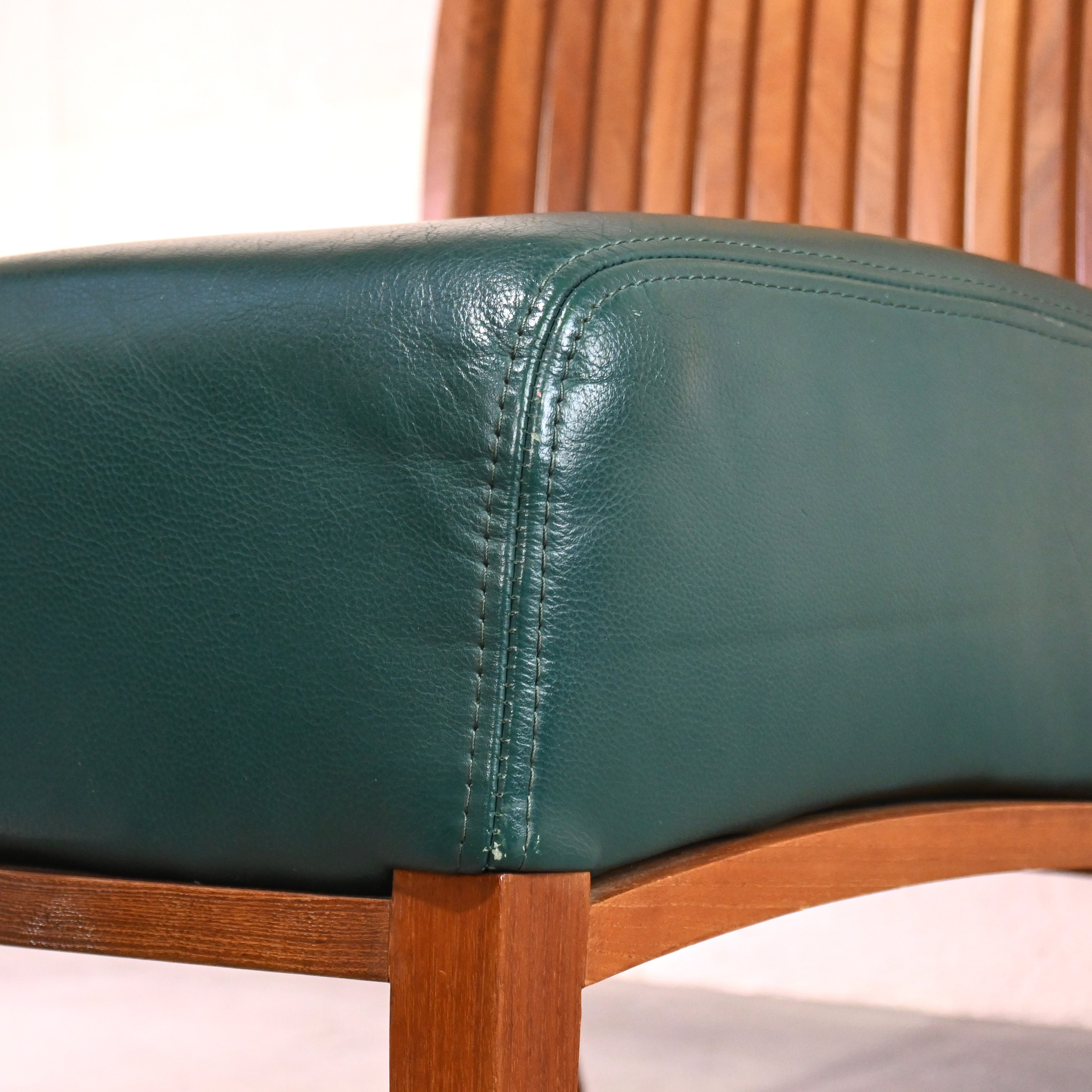 BC Kobo Teakwood × Leather Lounge chair Wide Green Japanese modern Scandinavian design / BC工房 チーク材 × リアルレザー ラウンジチェア ワイド グリーン ジャパニーズモダン 北欧デザイン