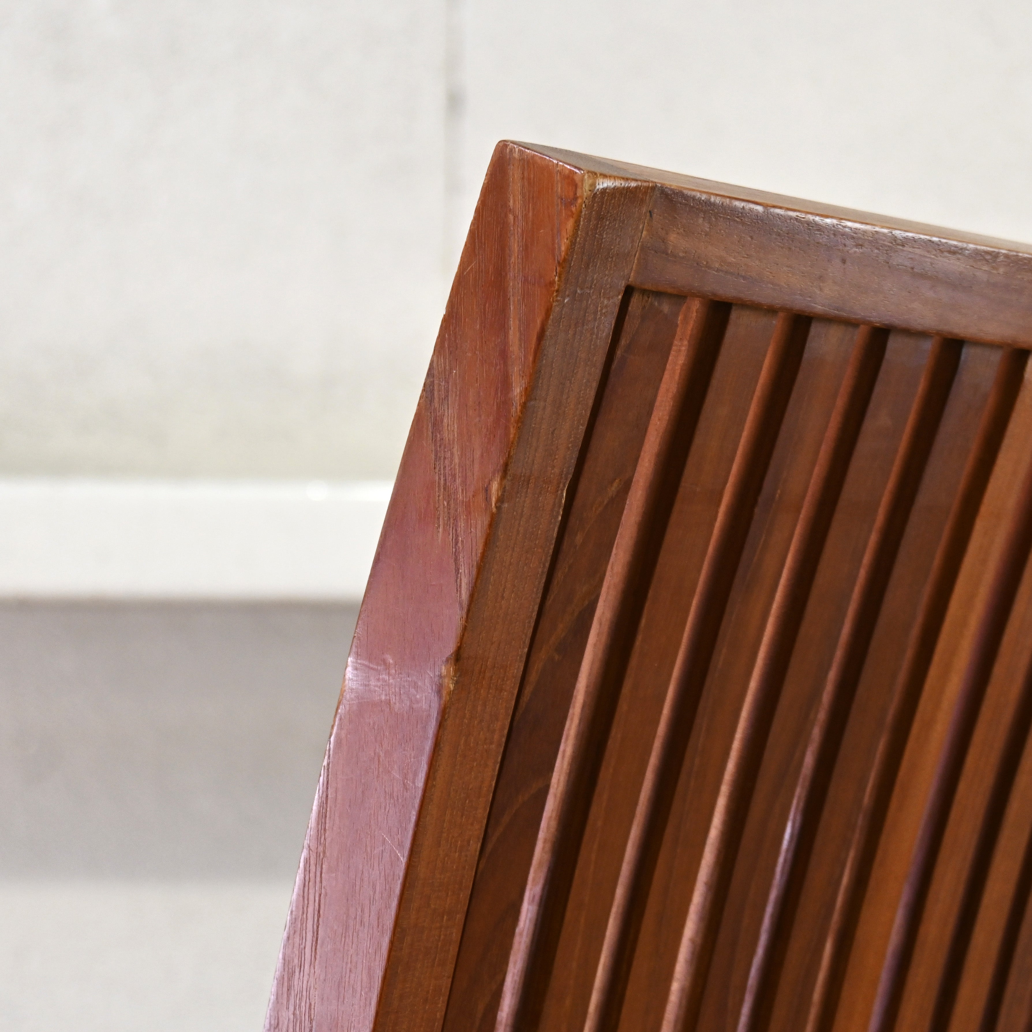 BC Kobo Teakwood × Leather Lounge chair Japanese modern Scandinavian design [A] Brick red [B] Green / BC工房 チーク材 × リアルレザー ラウンジチェア ジャパニーズモダン 北欧デザイン [A] ブリックレッド [B] グリーン