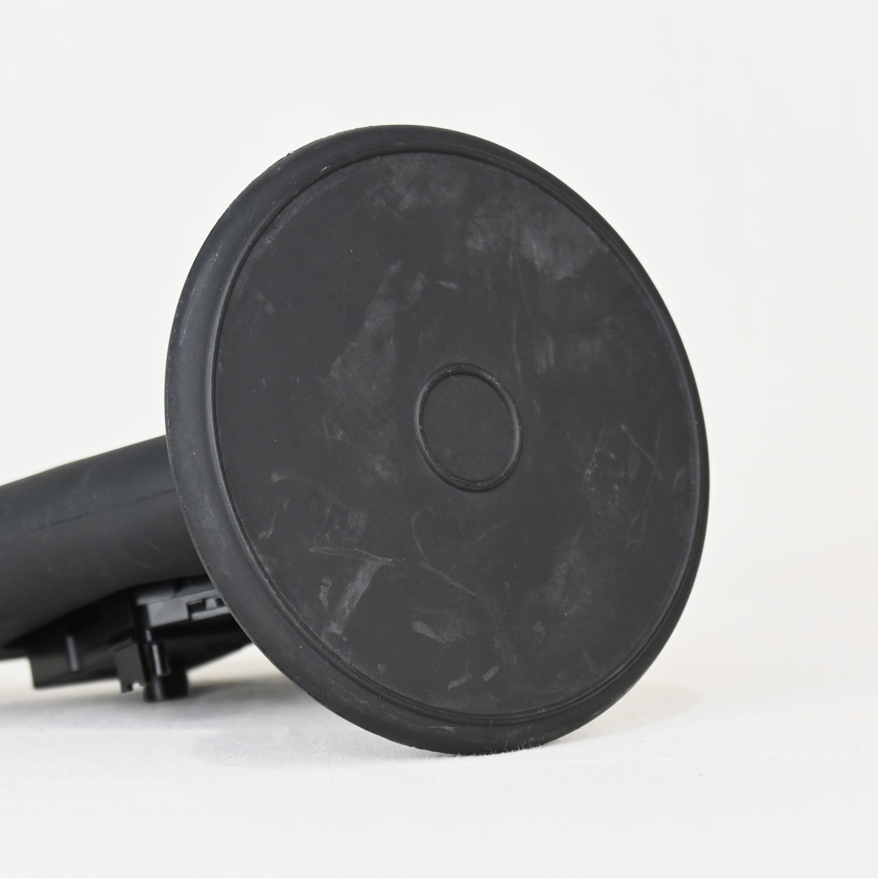 JECO Table clock Triangle body Retropop Postmodern Memphis style / ジェコー 置き時計 トライアングルボディ レトロポップ ポストモダン メンフィススタイル