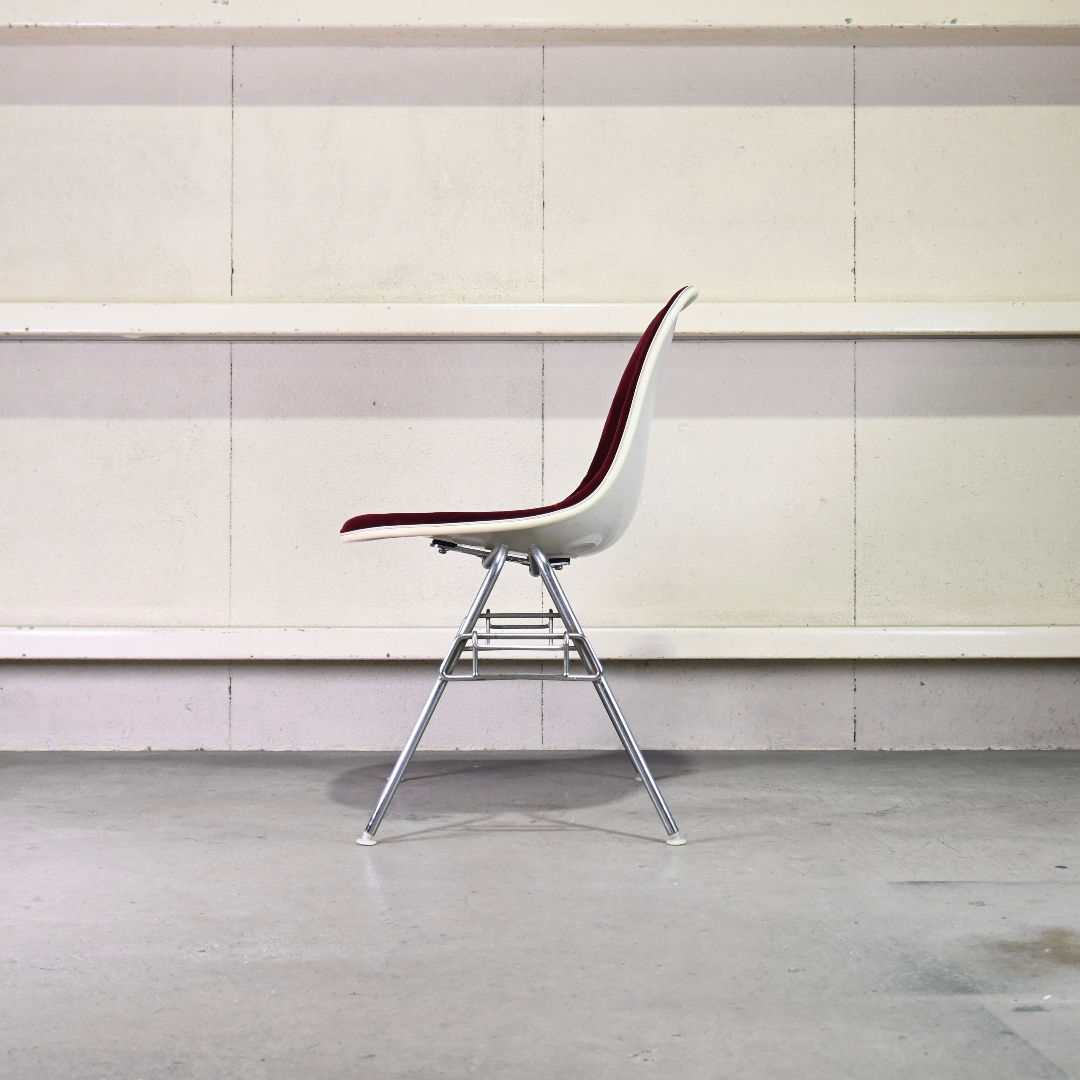 Modern Furniture Sales Charles & Ray Eames Shell side chair velour Japan vintage / モダンファニチャーセールス シェルサイドチェア ベロア ジャパンヴィンテージ