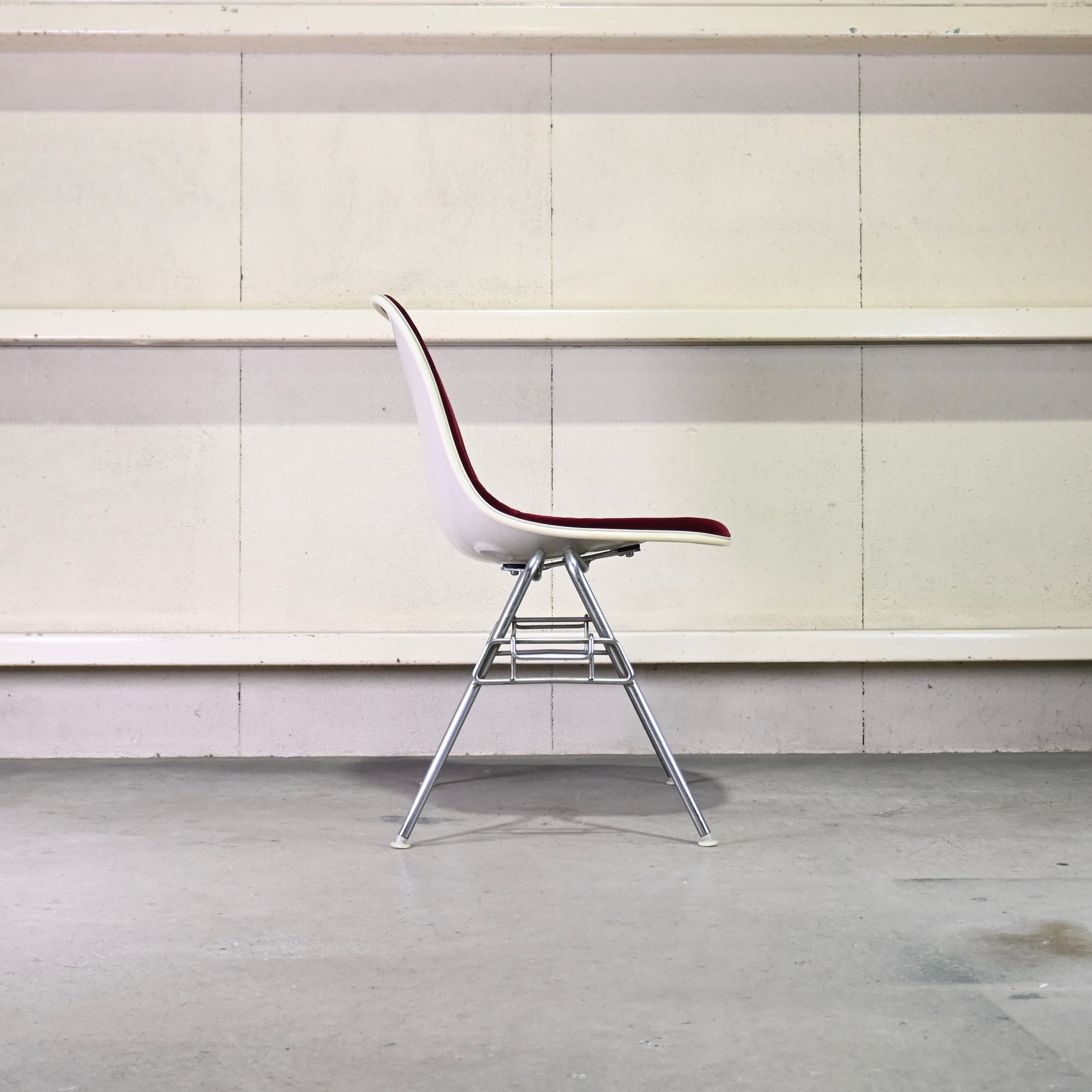 Modern Furniture Sales Charles & Ray Eames Shell side chair velour Japan vintage / モダンファニチャーセールス シェルサイドチェア ベロア ジャパンヴィンテージ