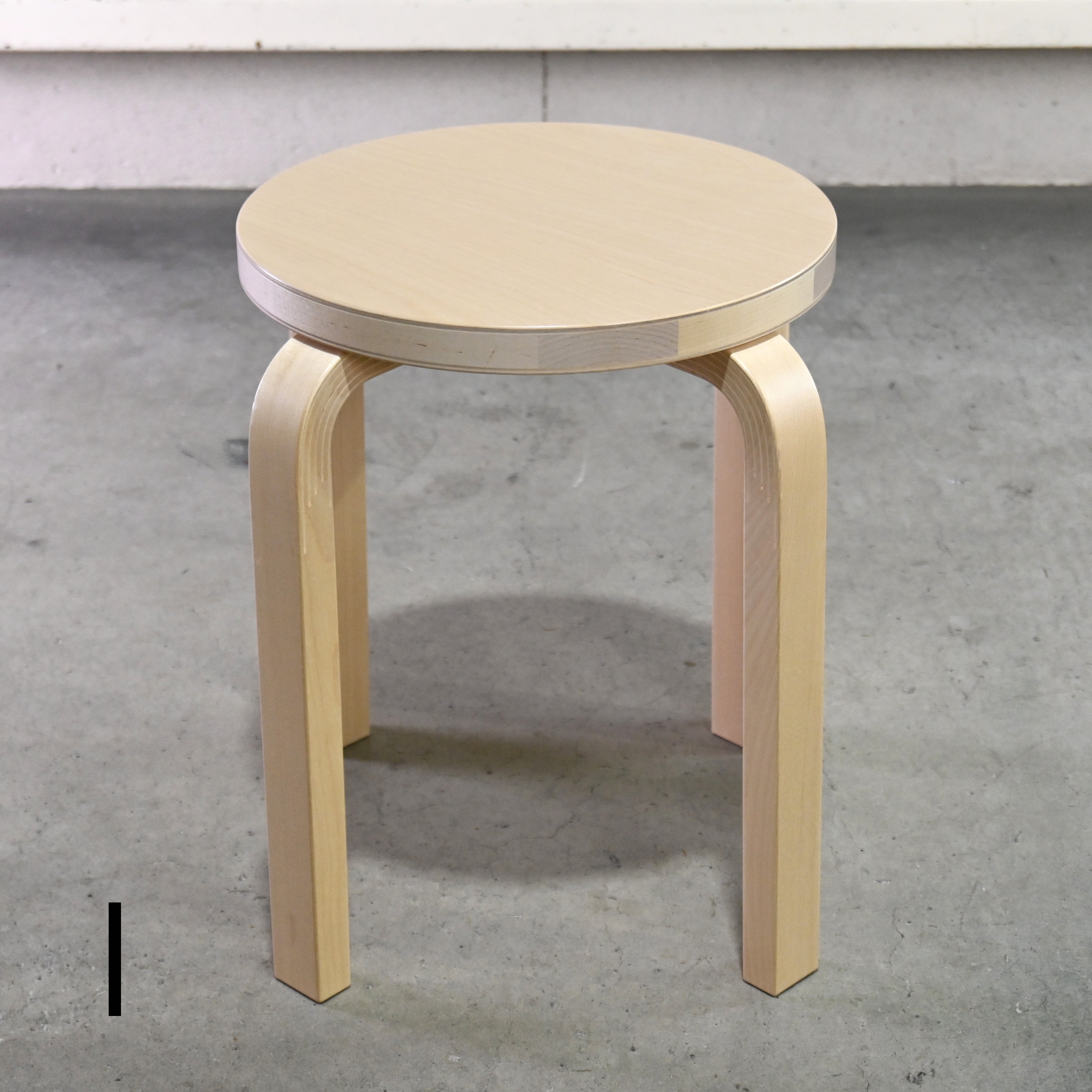 Artek Alvar Aalto Stool E60 Birch wood Natural lacquer 2025’s Scandinavian design / アルテック アルヴァ・アアルト スツールE60 バーチ材 ナチュラルラッカー 2025年出荷品 北欧デザイン