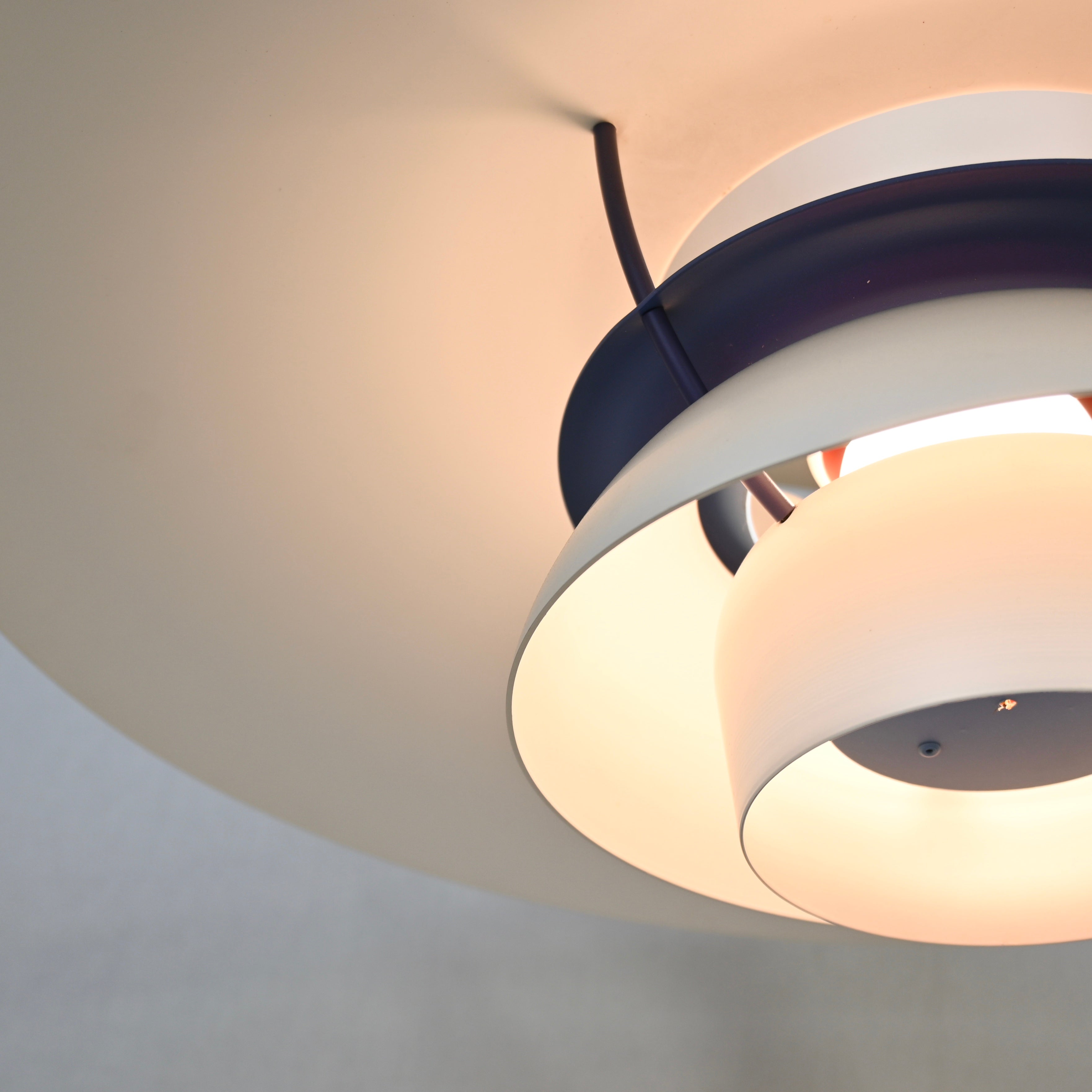 YAMAGIWA Louis Poulsen Poul Henningsen Pendant light PH 5 Vintage white Scandinavian design / ヤマギワ スイスポールセン ポールヘニングセン ペンダントライト PH 5 ヴィンテージ ホワイト 北欧デザイン