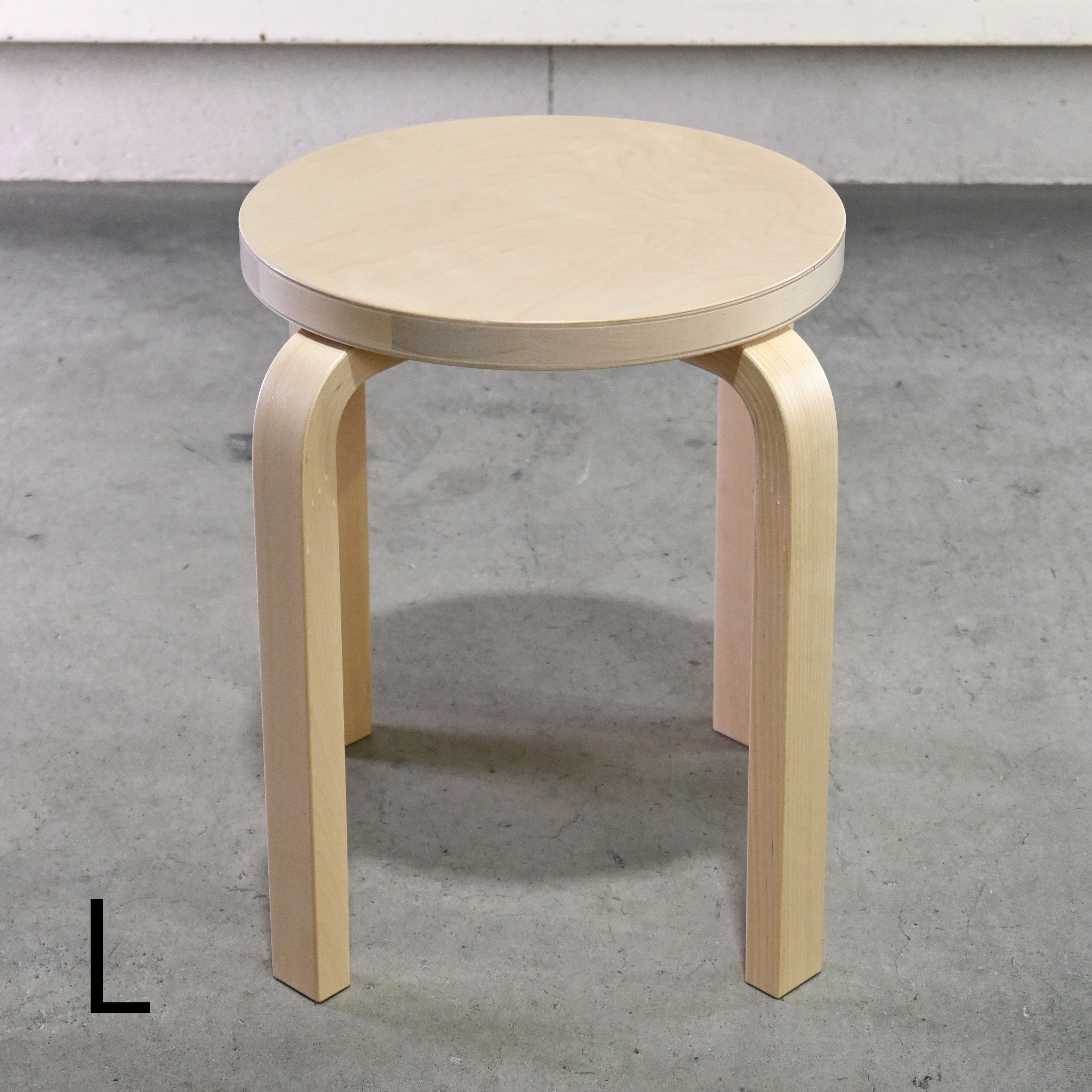 Artek Alvar Aalto Stool E60 Birch wood Natural lacquer 2025’s Scandinavian design / アルテック アルヴァ・アアルト スツールE60 バーチ材 ナチュラルラッカー 2025年出荷品 北欧デザイン