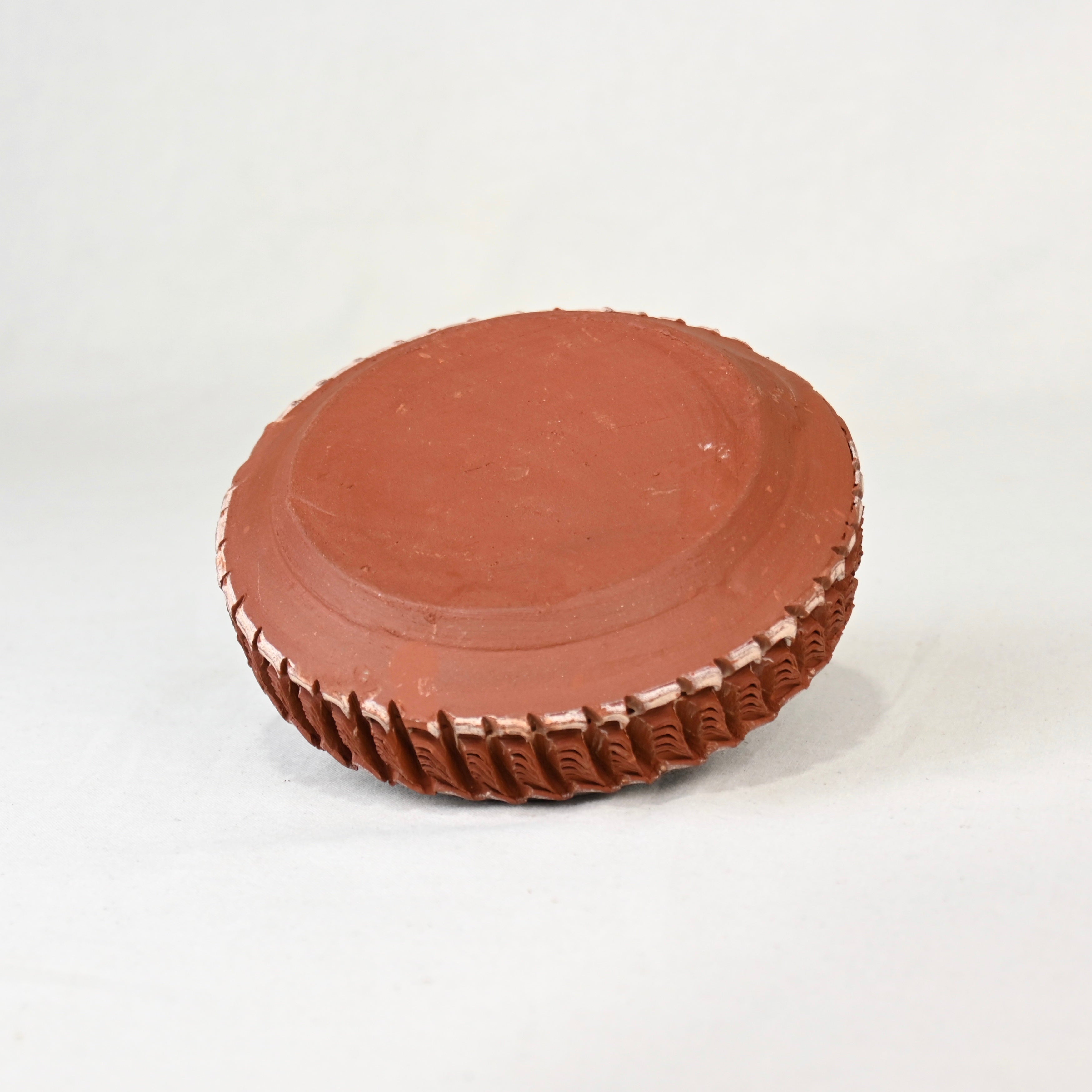 Terracotta Ash tray Relief Clay work Hand craft / テラコッタ アッシュトレイ レリーフ 灰皿 粘土細工 ハンドメイド