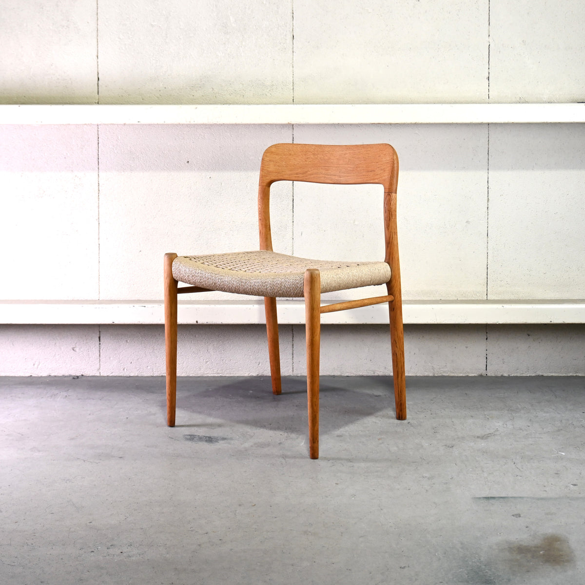Niels O. Møller J.L. Møllers Møbelfabrik Model No.75 Chair Oak 