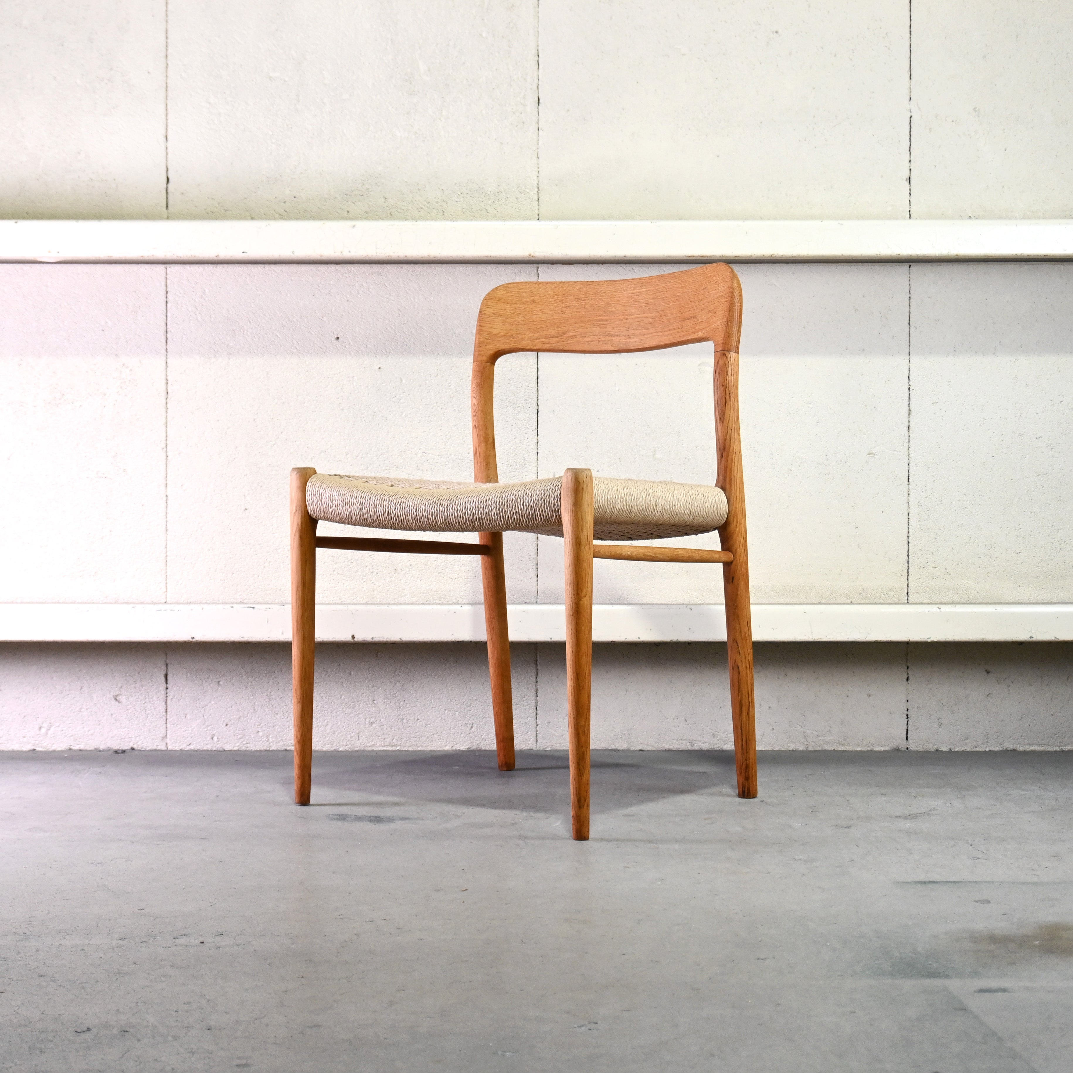 Niels O. Møller J.L. Møllers Møbelfabrik Model No.75 Chair Oak × Paper code Remake Danish vintage Scandinavian design / ニールス・オット・モラー J.L.モラー 75チェア オーク材 × ペーパーコード リメイク デンマークヴィンテージ 北欧デザイン