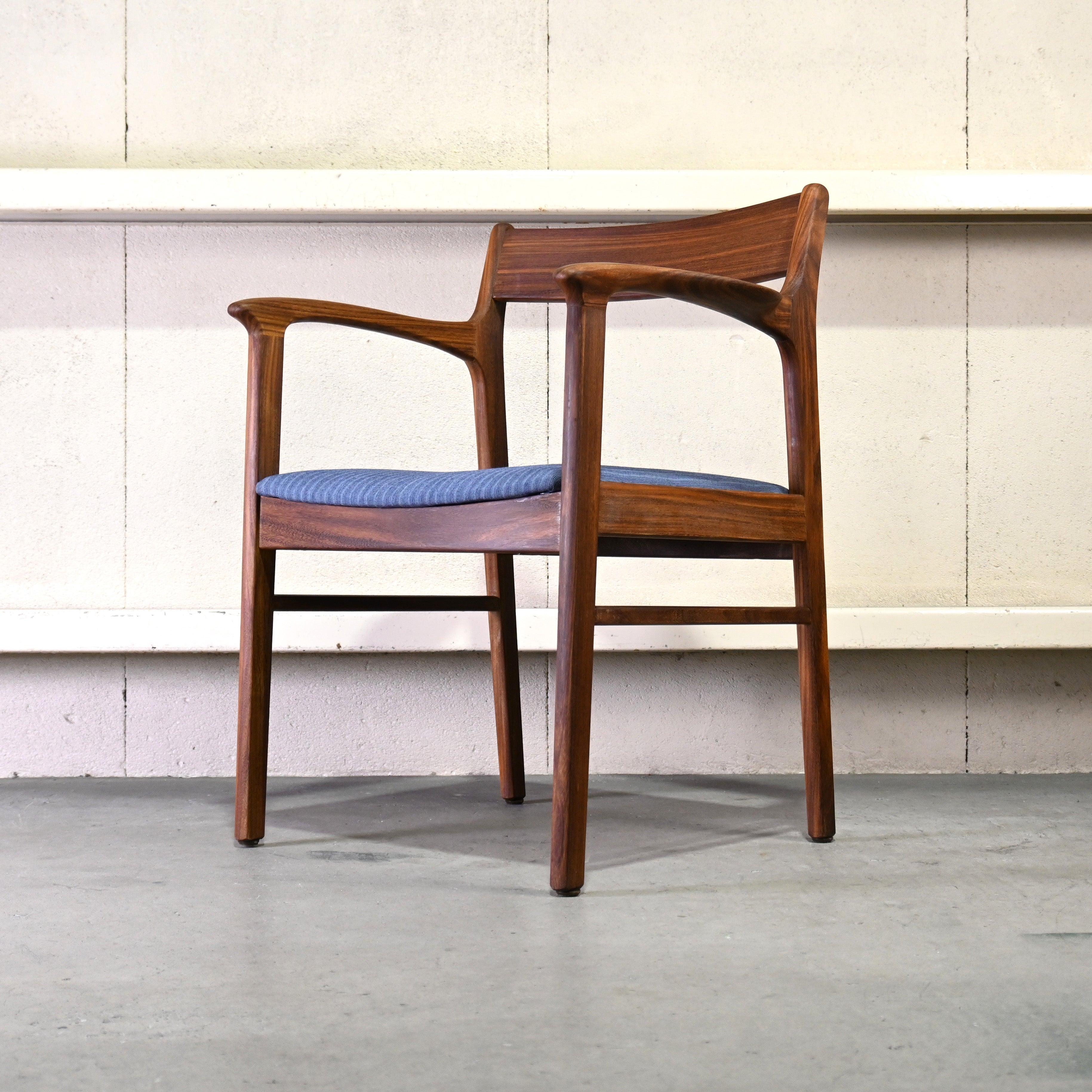 Sampei Design Teakwood Dining chair Remake UK fabric 1960~1970's Japanese modern Scandinavian design / 三平興業研究所 チーク材 ダイニングチェア リメイク 英国生地 1960~1970's ジャパニーズモダン 北欧デザイン