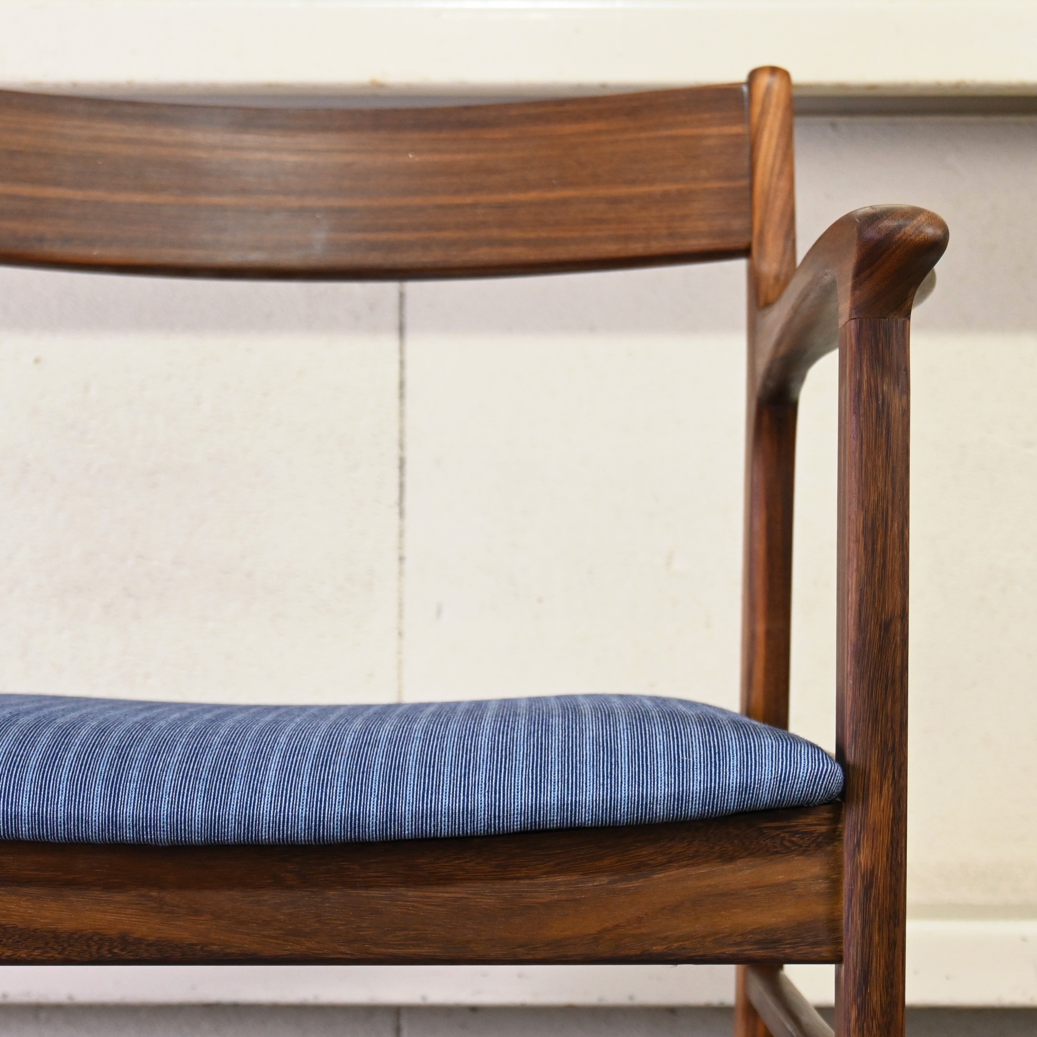 Sampei Design Teakwood Dining chair Remake UK fabric 1960~1970's Japanese modern Scandinavian design / 三平興業研究所 チーク材 ダイニングチェア リメイク 英国生地 1960~1970's ジャパニーズモダン 北欧デザイン