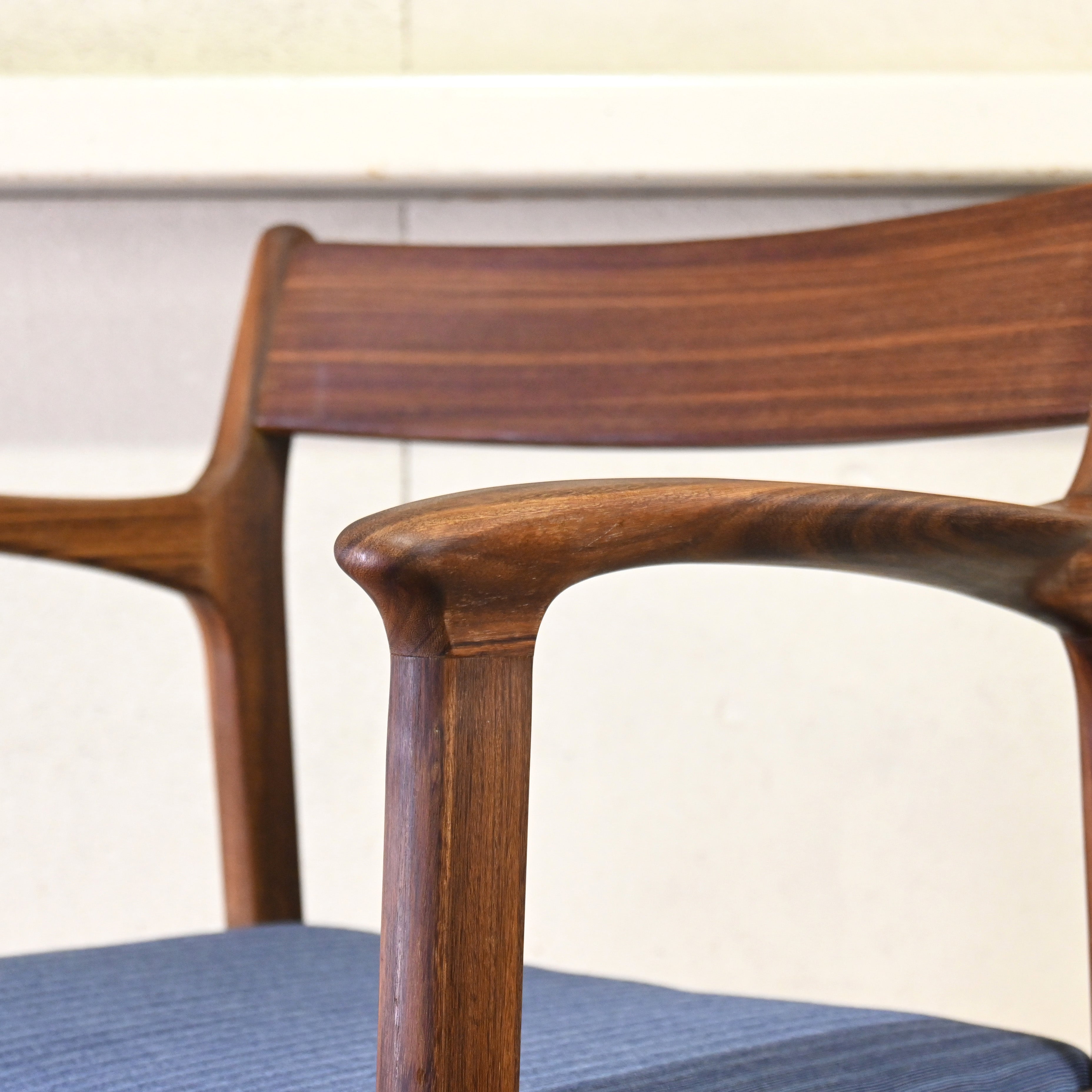 Sampei Design Teakwood Dining chair Remake UK fabric 1960~1970's Japanese modern Scandinavian design / 三平興業研究所 チーク材 ダイニングチェア リメイク 英国生地 1960~1970's ジャパニーズモダン 北欧デザイン