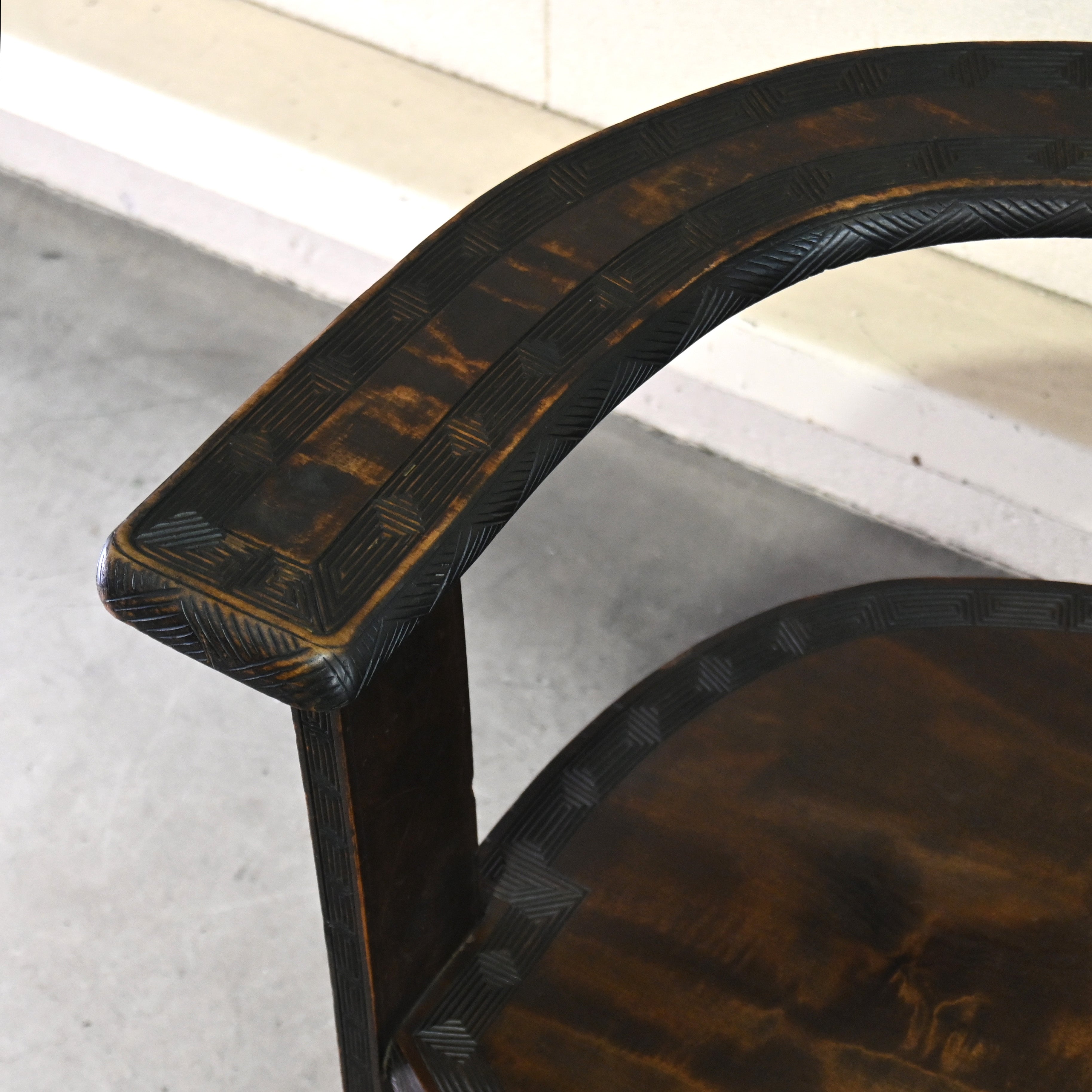 Japanese antique Karuizawa Carving Horseshoe Arm chair chinoiserie / 和製アンティーク 軽井沢彫 馬蹄型 アームチェア 大正浪漫 シノワズリ