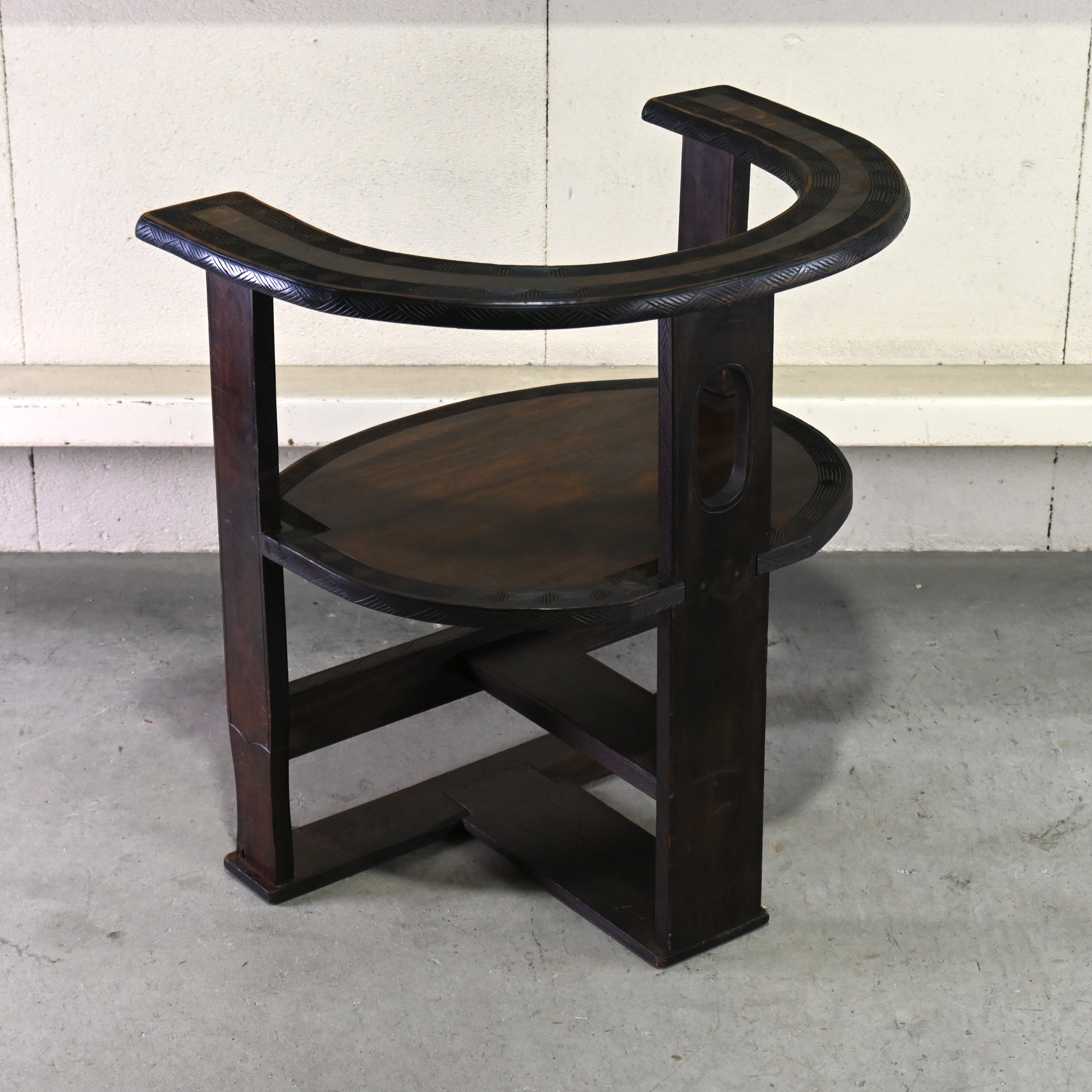 Japanese antique Karuizawa Carving Horseshoe Arm chair chinoiserie / 和製アンティーク 軽井沢彫 馬蹄型 アームチェア 大正浪漫 シノワズリ