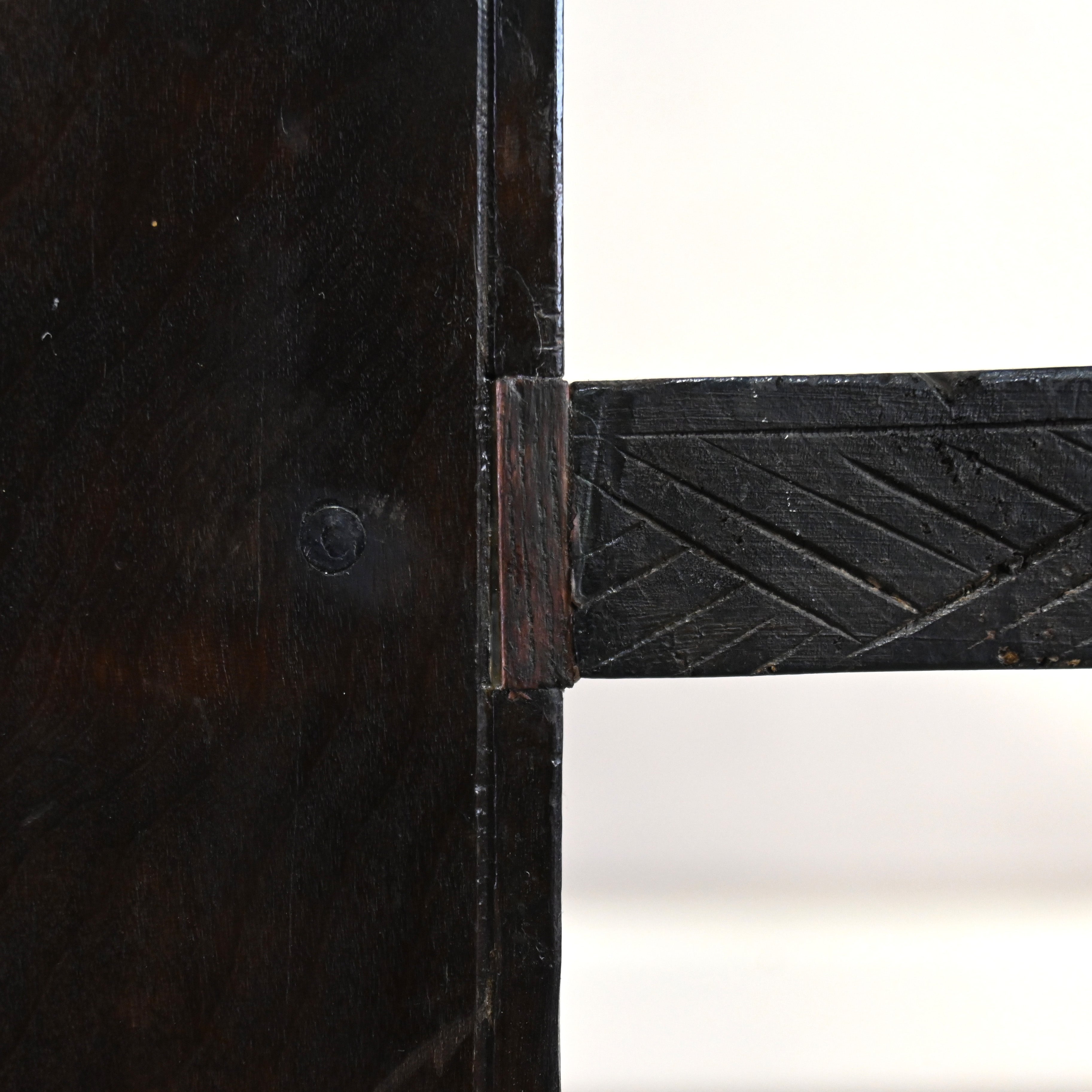 Japanese antique Karuizawa Carving Horseshoe Arm chair chinoiserie / 和製アンティーク 軽井沢彫 馬蹄型 アームチェア 大正浪漫 シノワズリ