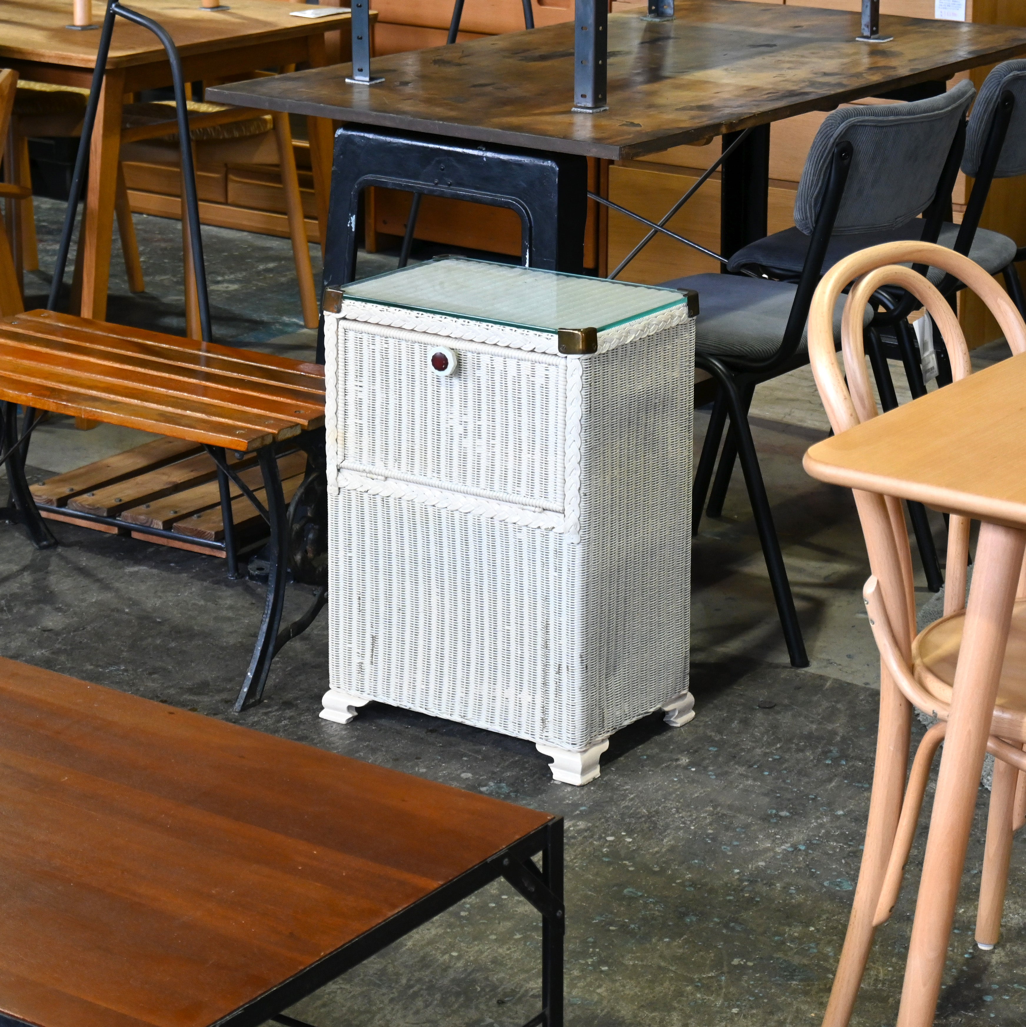 LLOYD LOOM Bed side cabinet Craft paper British antique Shabbychic / ロイドルーム ベッドサイドキャビネット クラフトペーパー イギリンアンティーク シャビーシック