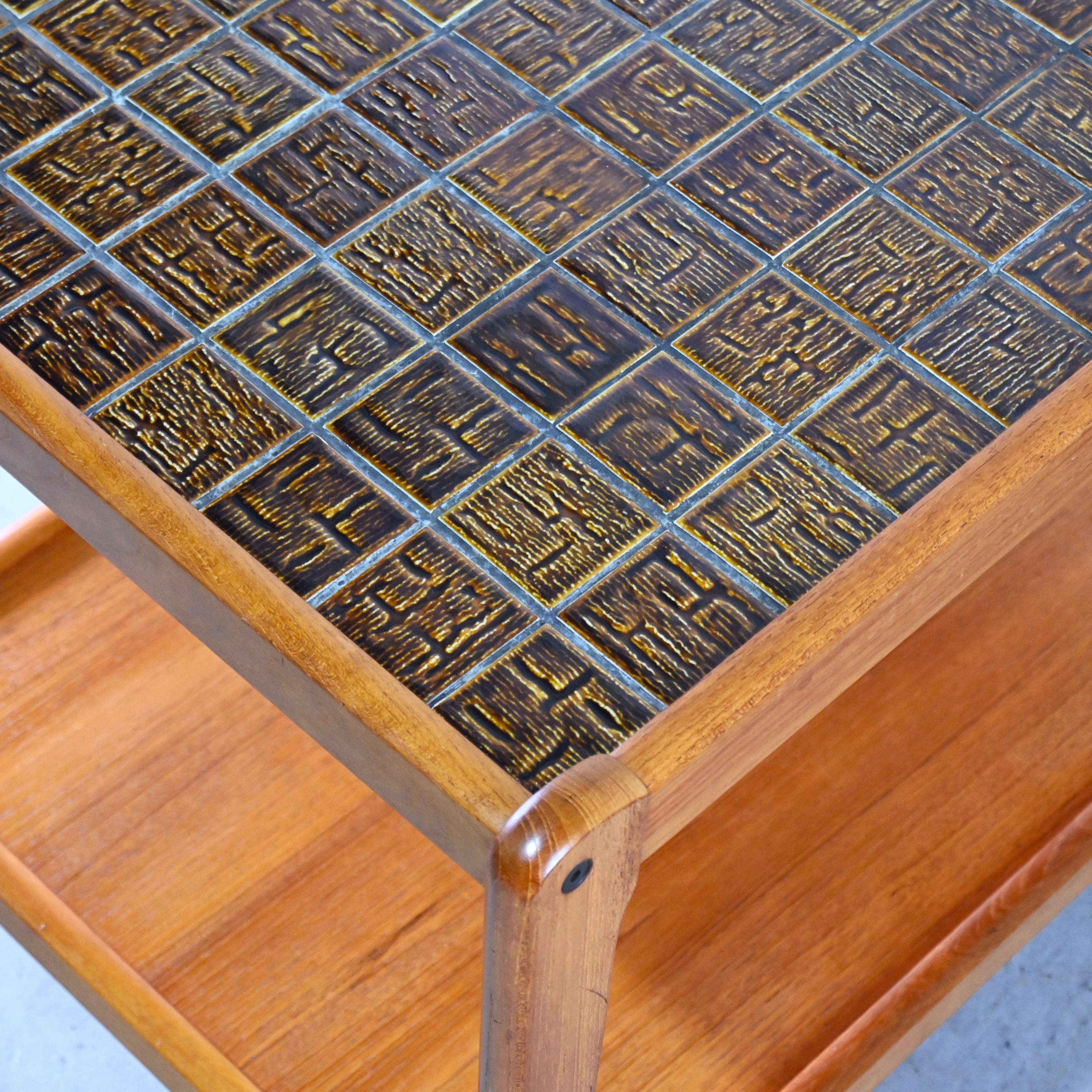 BRDR. FURBO Teakwood × Tiletop Tea trolley Service wagon 1960~1970's Danish vintage Scandinavian design / ブルダー・フュルボ チーク材 × タイルトップ ティートロリー サービスワゴン 1960~1970年代 デンマークヴィンテージ 北欧デザイン