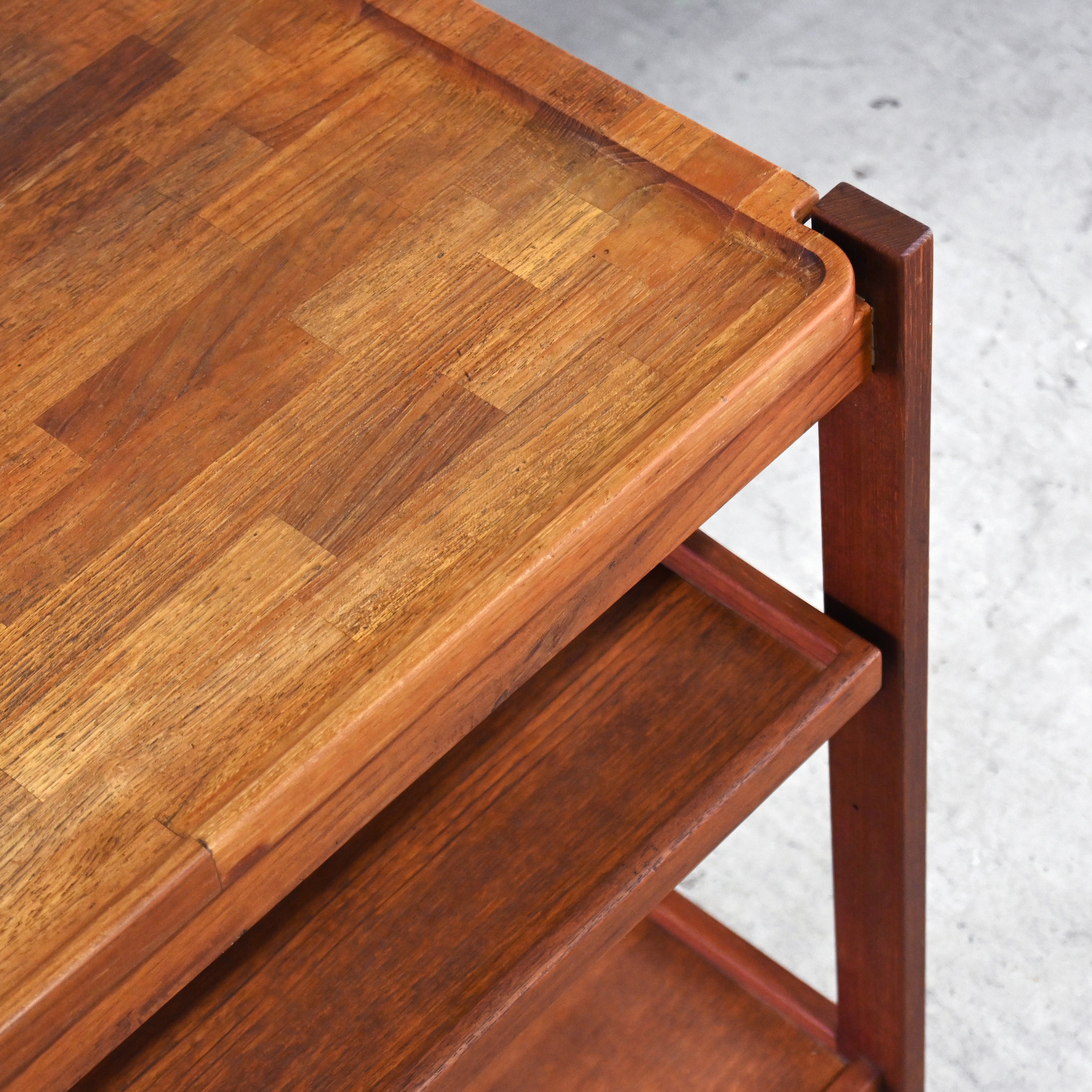 Teakwood Service wagon SHIN-TOKYO Japanese vintage Scandinavian design / チーク材 サービスワゴン シントーキョー ジャパニーズヴィンテージ 北欧デザイン