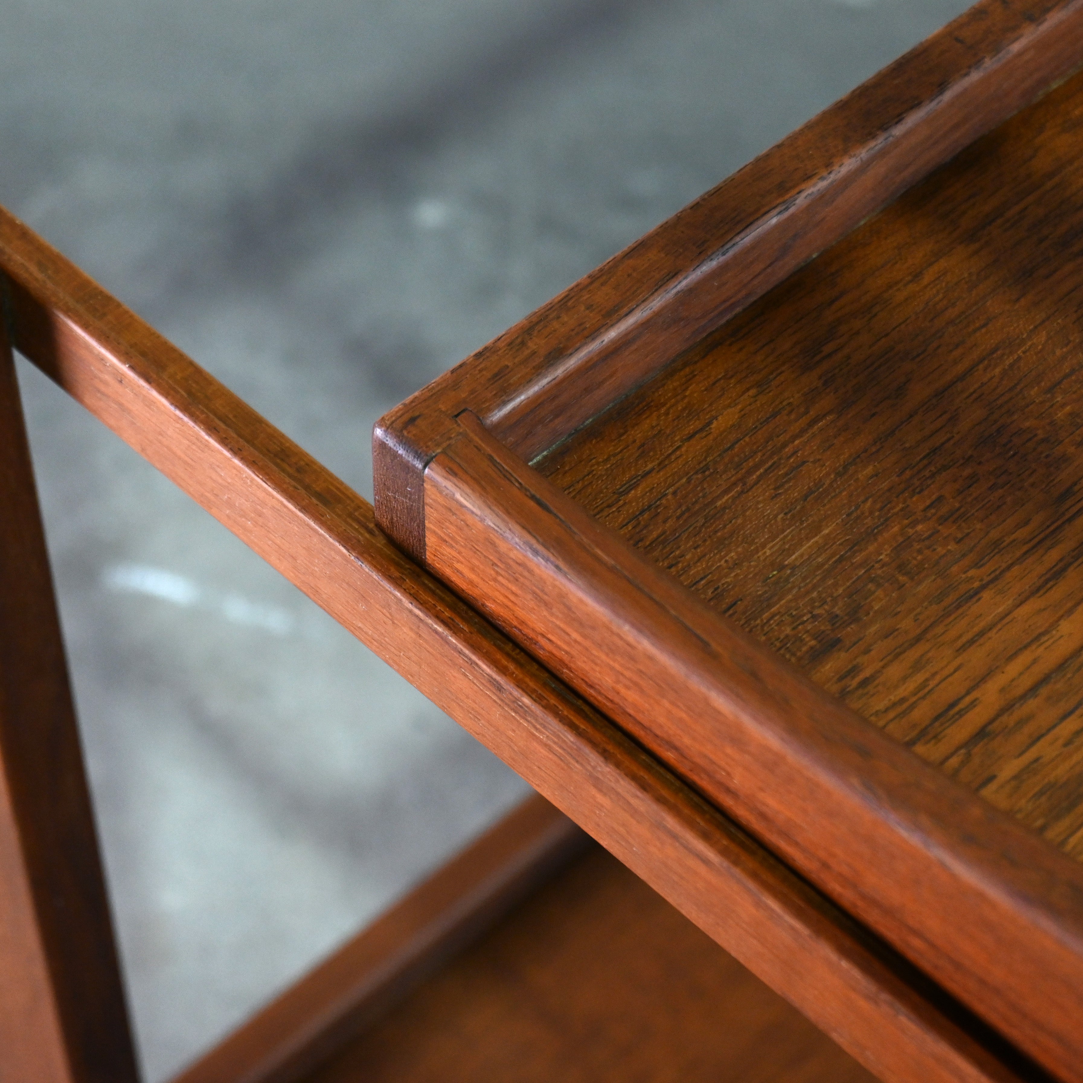 Teakwood Service wagon SHIN-TOKYO Japanese vintage Scandinavian design / チーク材 サービスワゴン シントーキョー ジャパニーズヴィンテージ 北欧デザイン