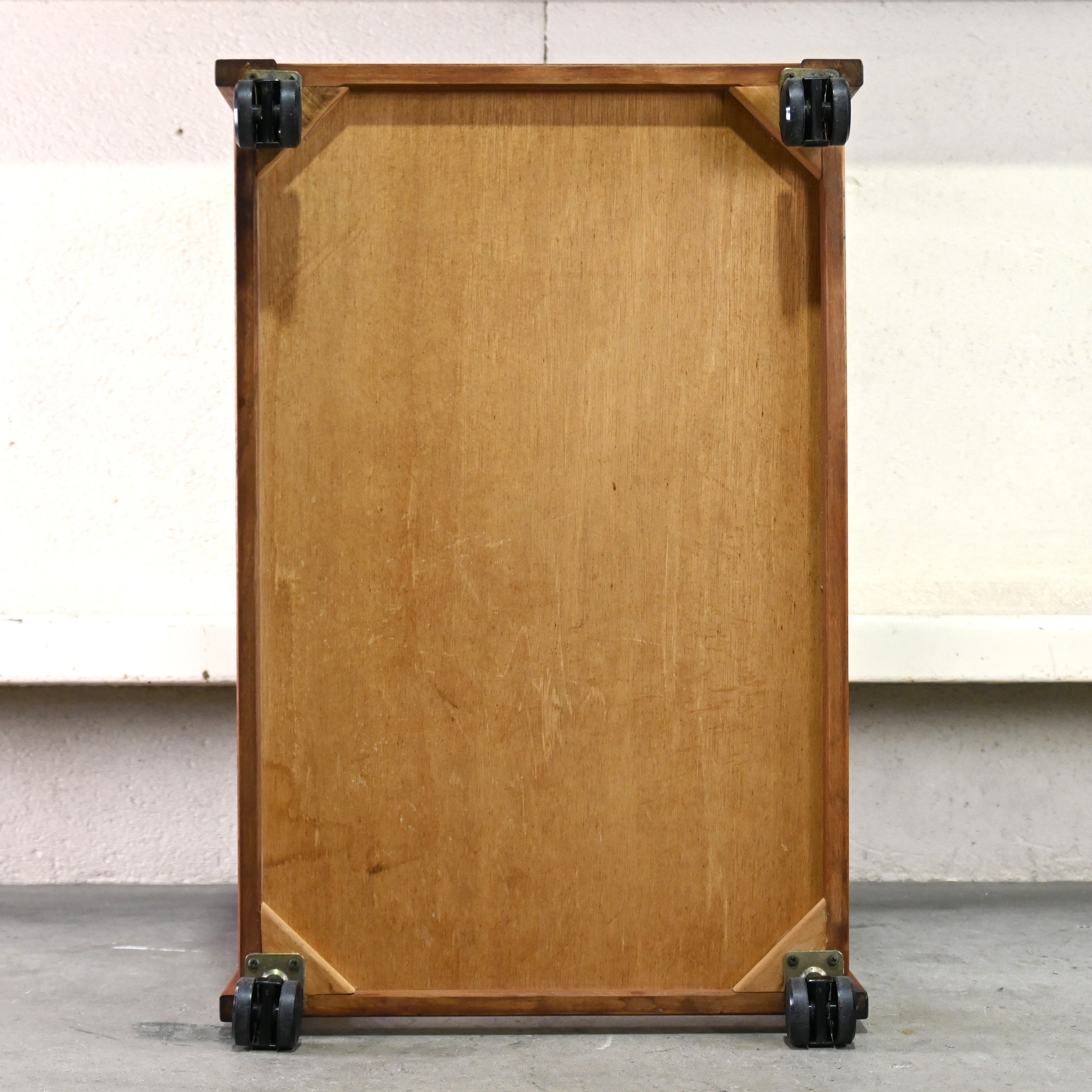 Teakwood Service wagon SHIN-TOKYO Japanese vintage Scandinavian design / チーク材 サービスワゴン シントーキョー ジャパニーズヴィンテージ 北欧デザイン