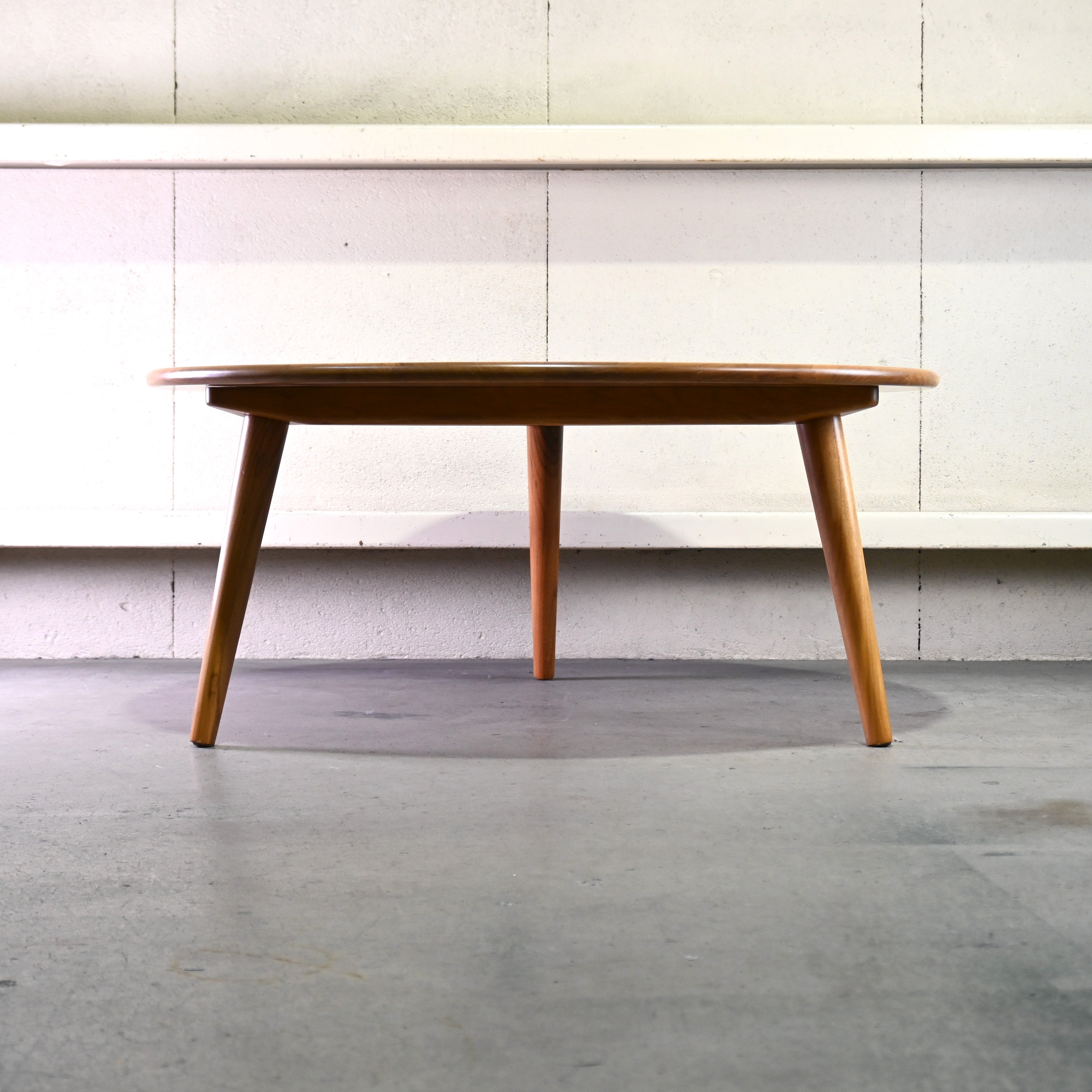 Carl Hansen & Søn Hans J. Wegner CH008 Coffee table Oakwood Danish furniture Scandinavian design / カール・ハンセン＆サン ハンス J. ウェグナー CH008 コーヒーテーブル オーク材 デンマーク家具 北欧デザイン