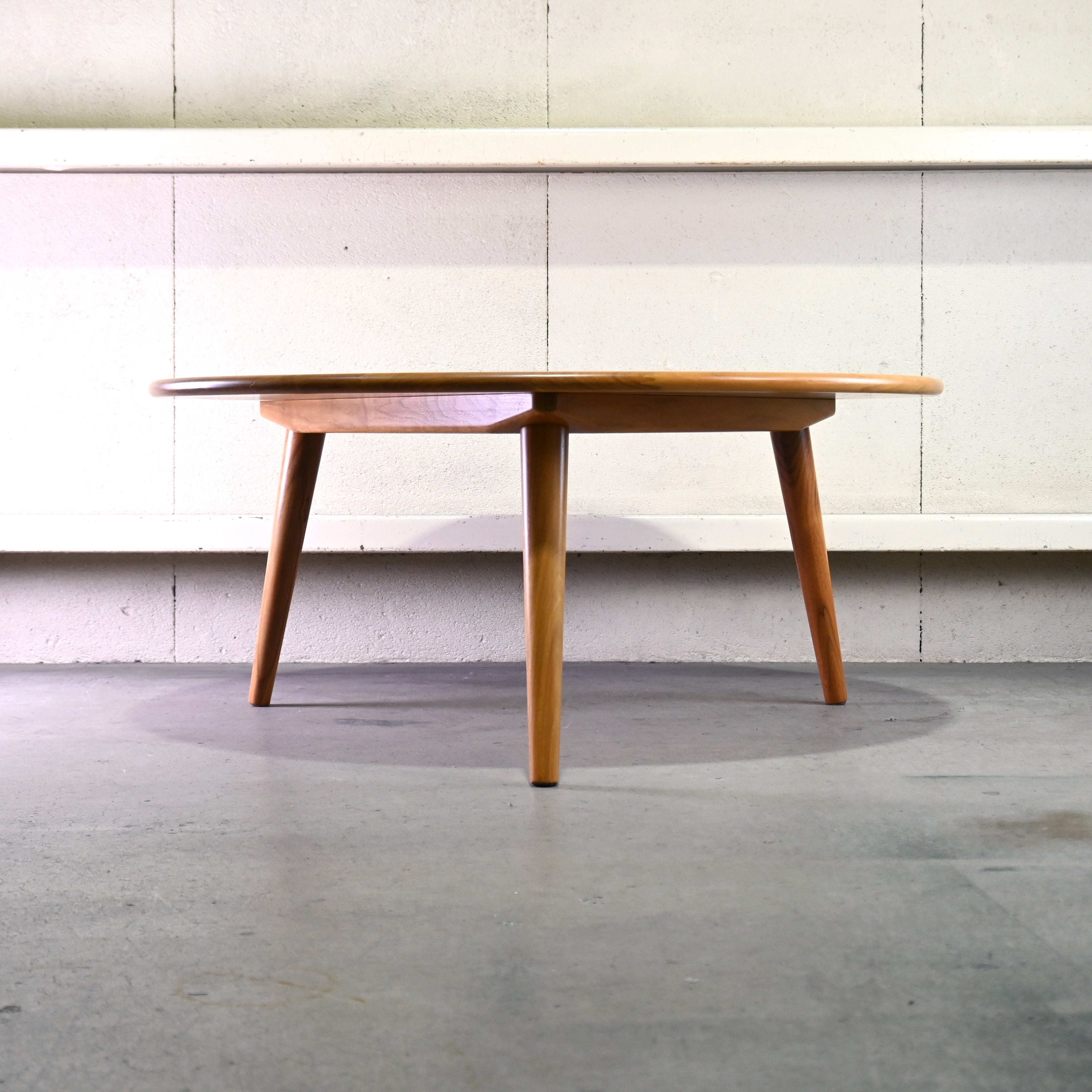 Carl Hansen & Søn Hans J. Wegner CH008 Coffee table Oakwood Danish furniture Scandinavian design / カール・ハンセン＆サン ハンス J. ウェグナー CH008 コーヒーテーブル オーク材 デンマーク家具 北欧デザイン