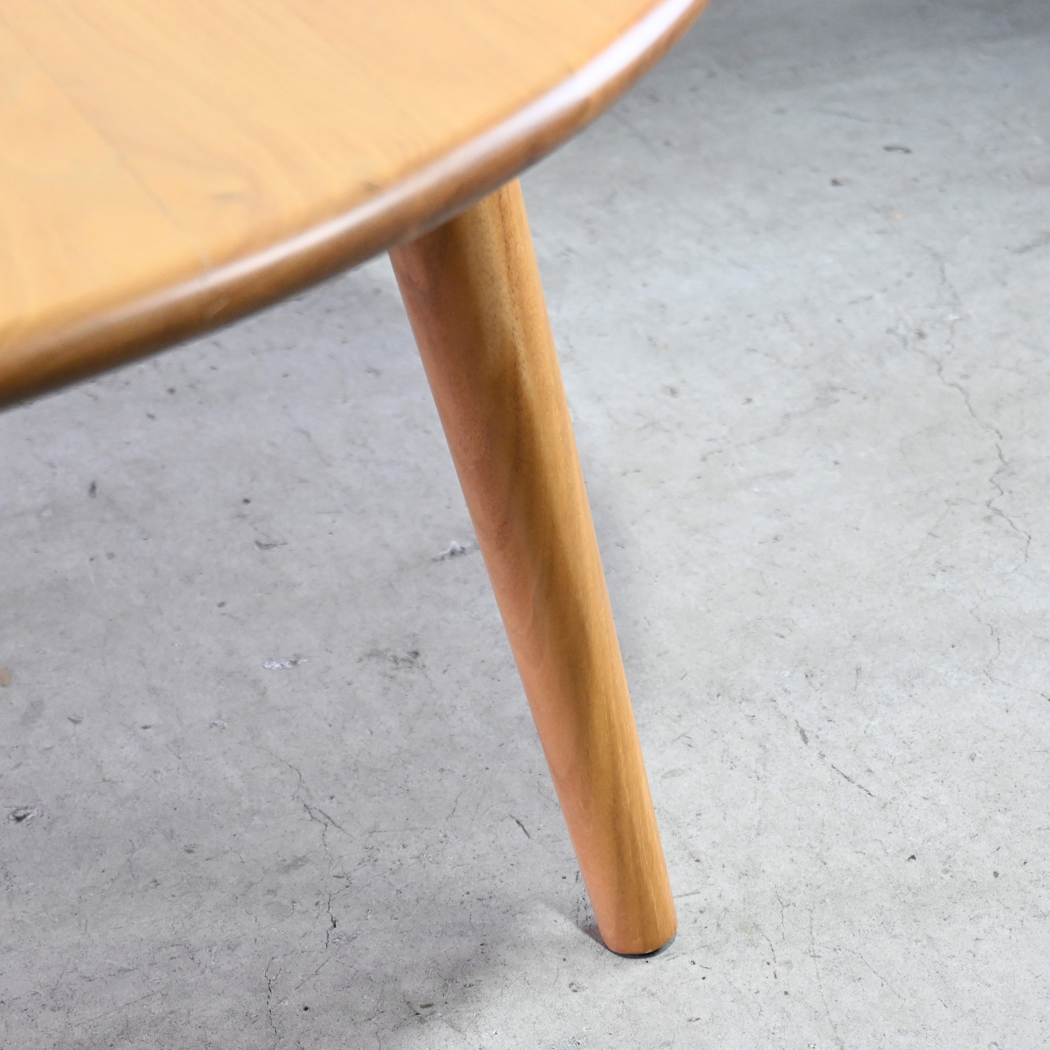 Carl Hansen & Søn Hans J. Wegner CH008 Coffee table Oakwood Danish furniture Scandinavian design / カール・ハンセン＆サン ハンス J. ウェグナー CH008 コーヒーテーブル オーク材 デンマーク家具 北欧デザイン