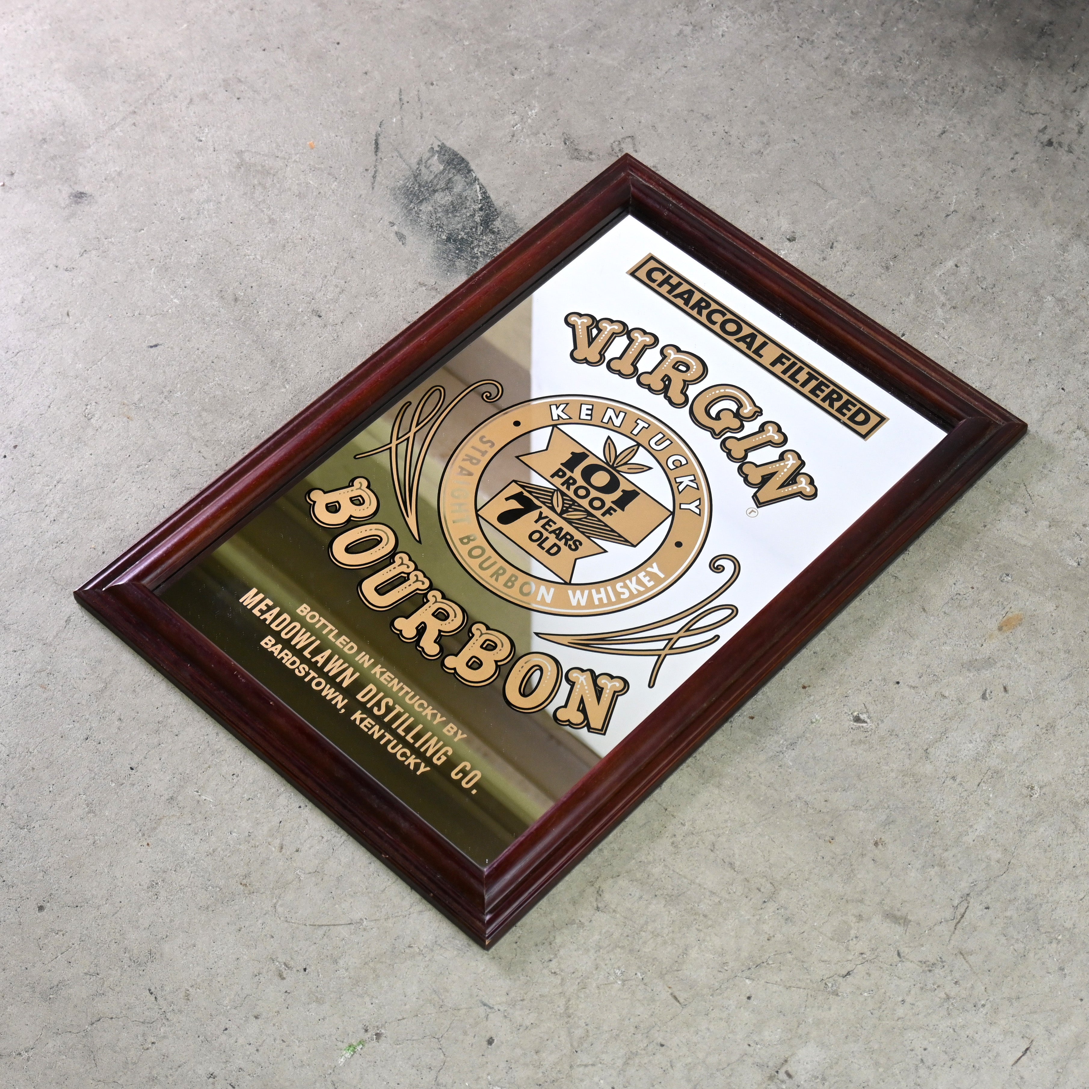 Virgin bourbon 7 years old Pub mirror Wall mirror American vintage / ヴァージン バーボン 7年 パブミラー ウォールミラー アメリカンヴィンテージ