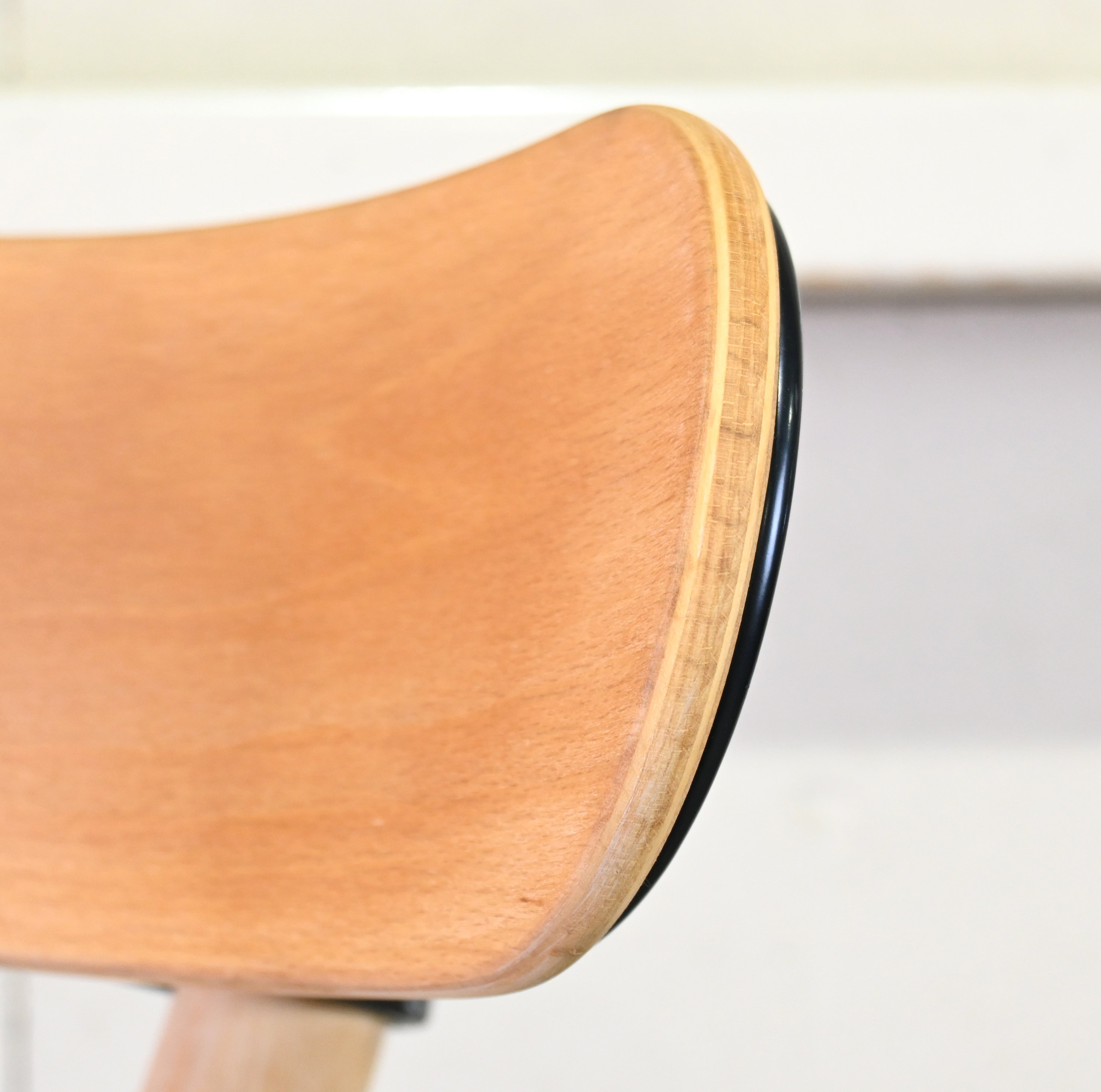 Calligaris Folding stool Remake PVC Leather Beech wood 1990's Italian modern design / カリガリス フォールディングスツール リメイク PVCレザー ビーチ材 1990年代 イタリアンモダンデザイン