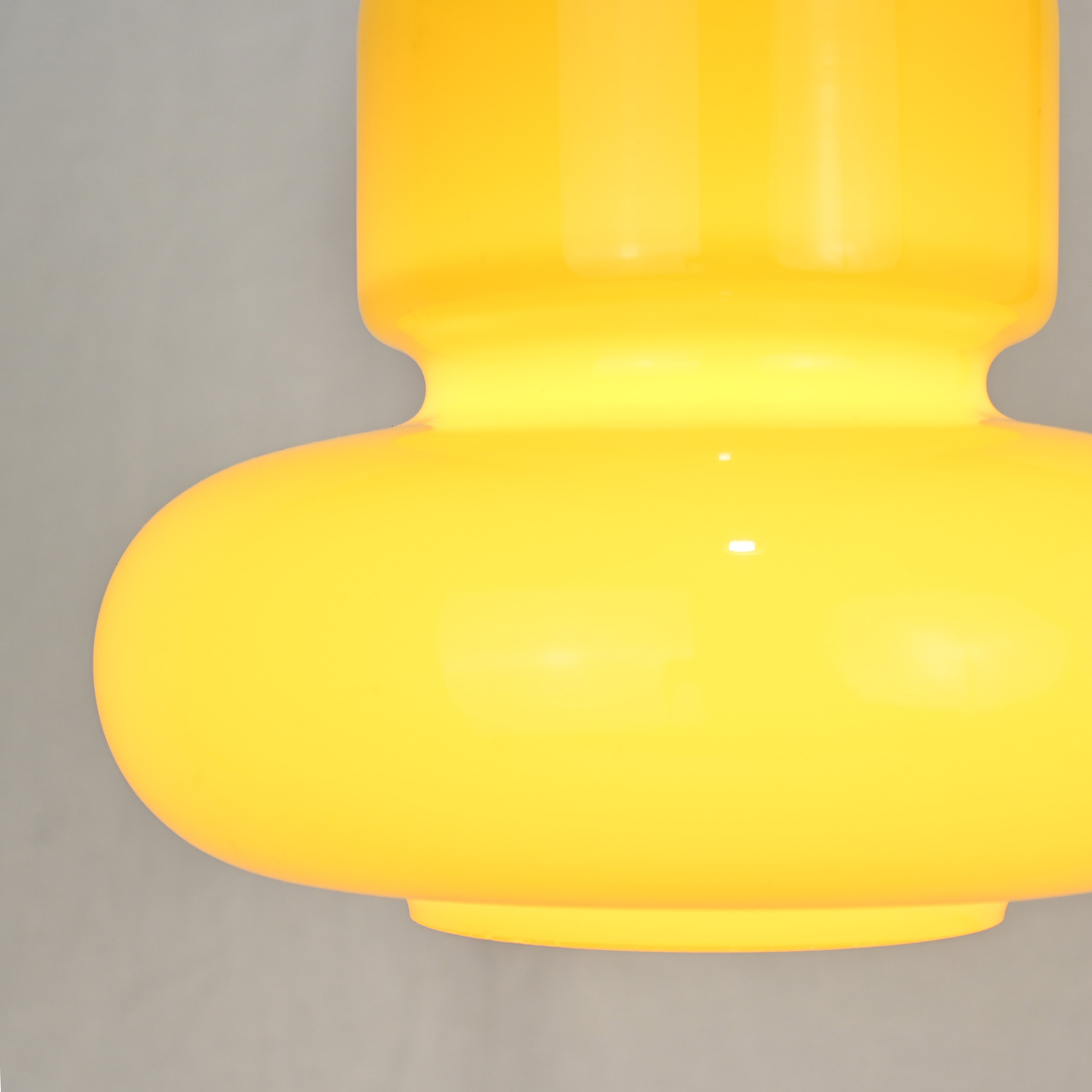National Glass shade Pendant light Yellow 1970's Japan vintage Scandinavian design / ナショナル ガラスシェード ペンダントライト イエロー 1970年代 ジャパンヴィンテージ 北欧デザイン