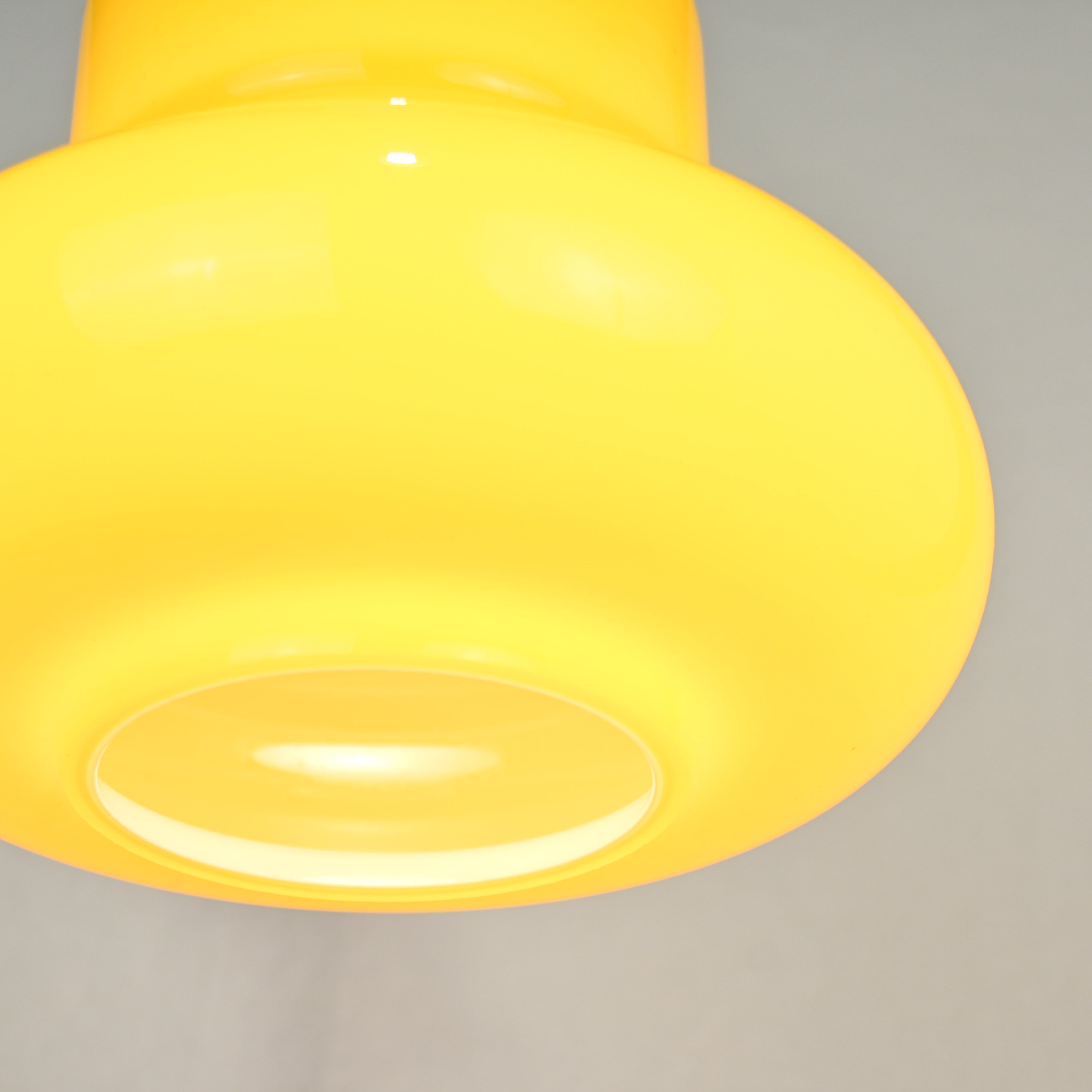 National Glass shade Pendant light Yellow 1970's Japan vintage Scandinavian design / ナショナル ガラスシェード ペンダントライト イエロー 1970年代 ジャパンヴィンテージ 北欧デザイン