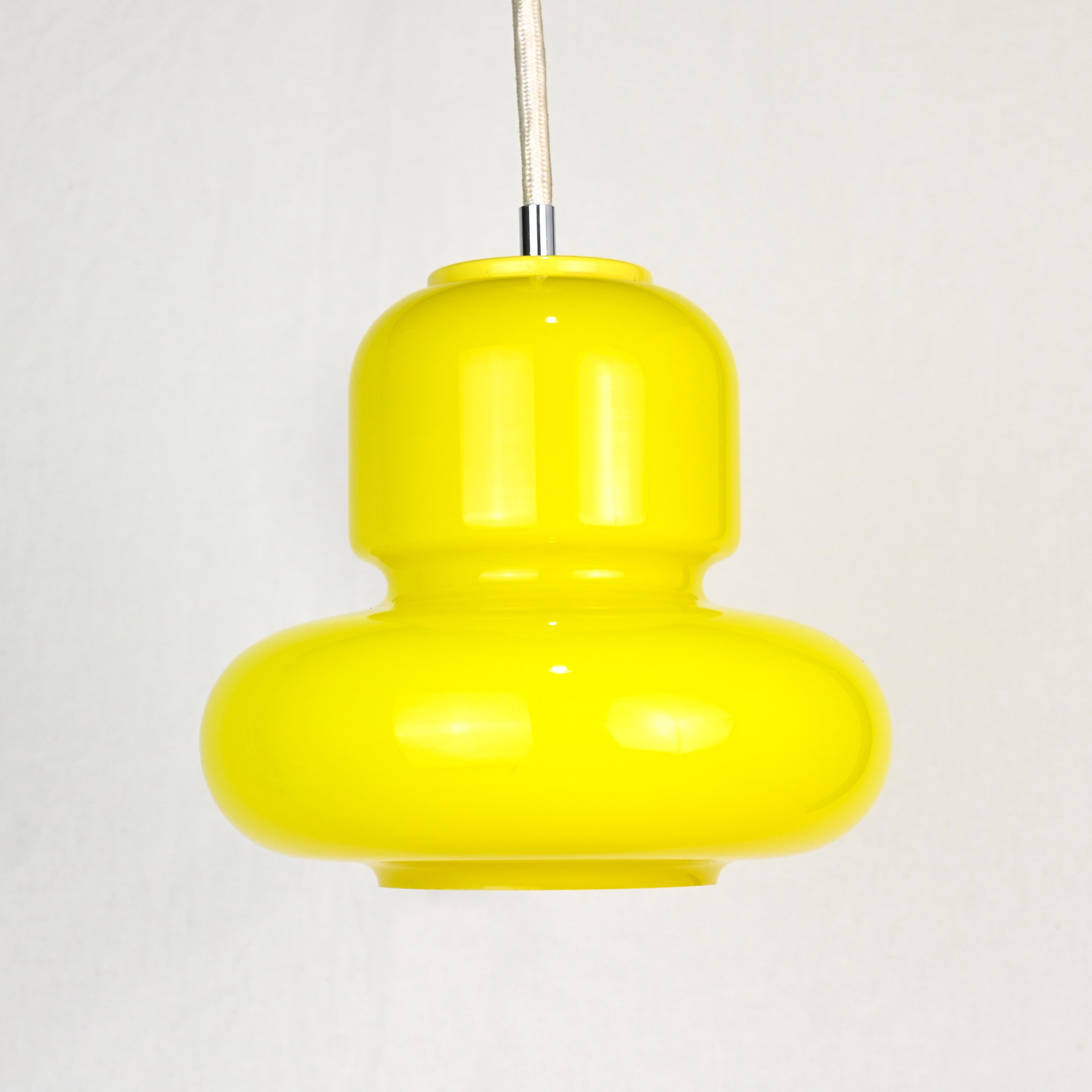 National Glass shade Pendant light Yellow 1970's Japan vintage Scandinavian design / ナショナル ガラスシェード ペンダントライト イエロー 1970年代 ジャパンヴィンテージ 北欧デザイン