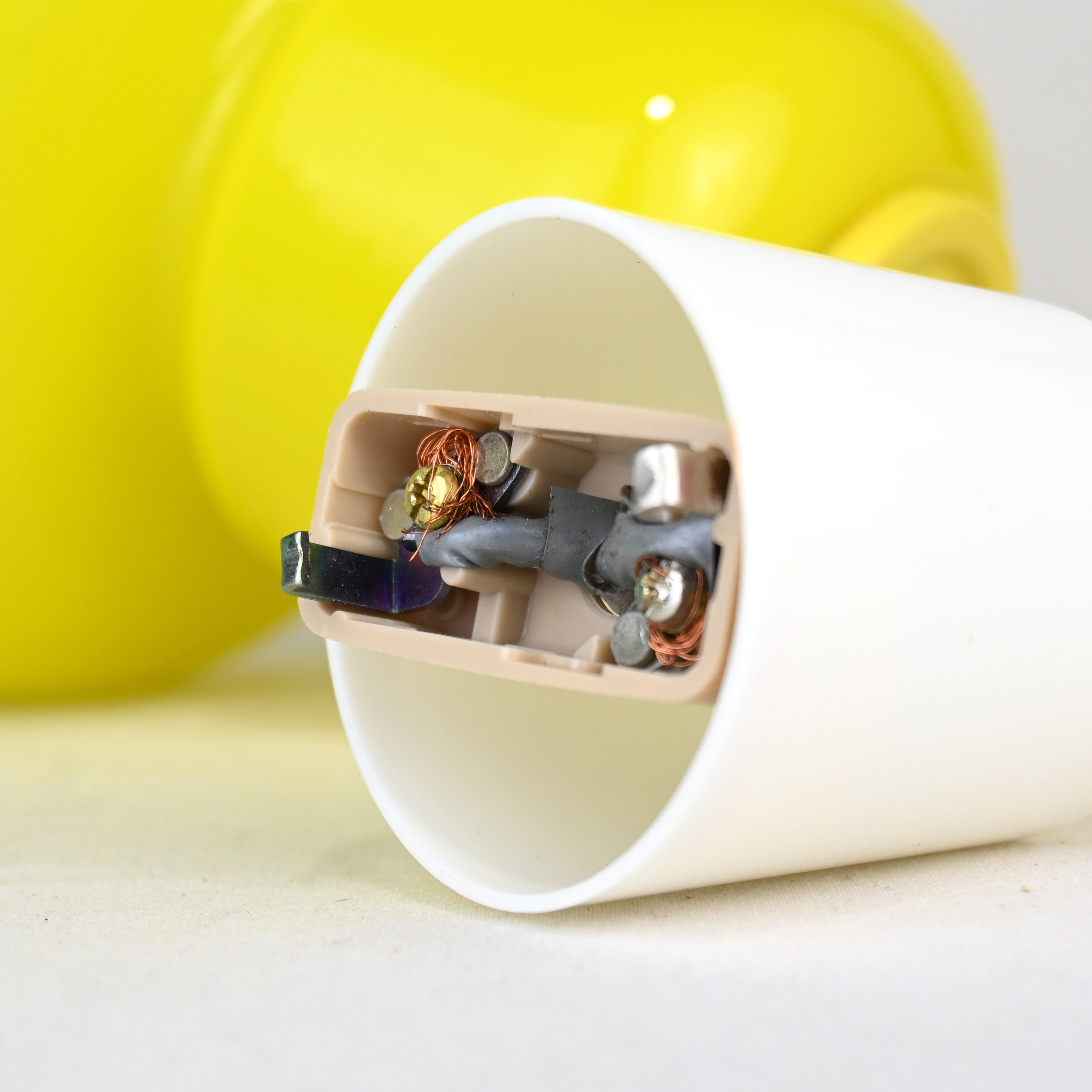 National Glass shade Pendant light Yellow 1970's Japan vintage Scandinavian design / ナショナル ガラスシェード ペンダントライト イエロー 1970年代 ジャパンヴィンテージ 北欧デザイン