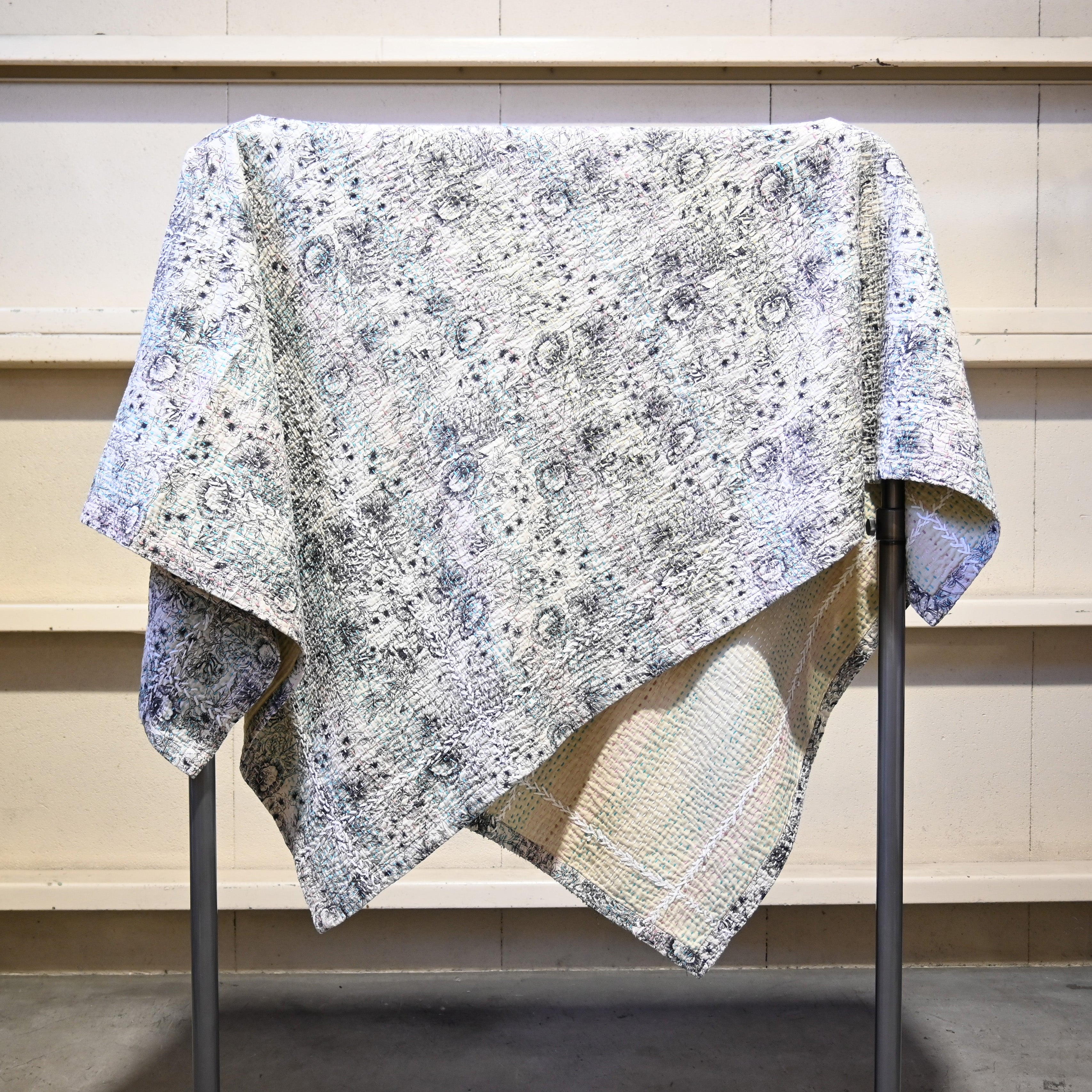 En fil d'Indienne Multi quilt cover French fabric / オンフィルダンディエンヌ マルチ キルト カバー フランス ファブリック