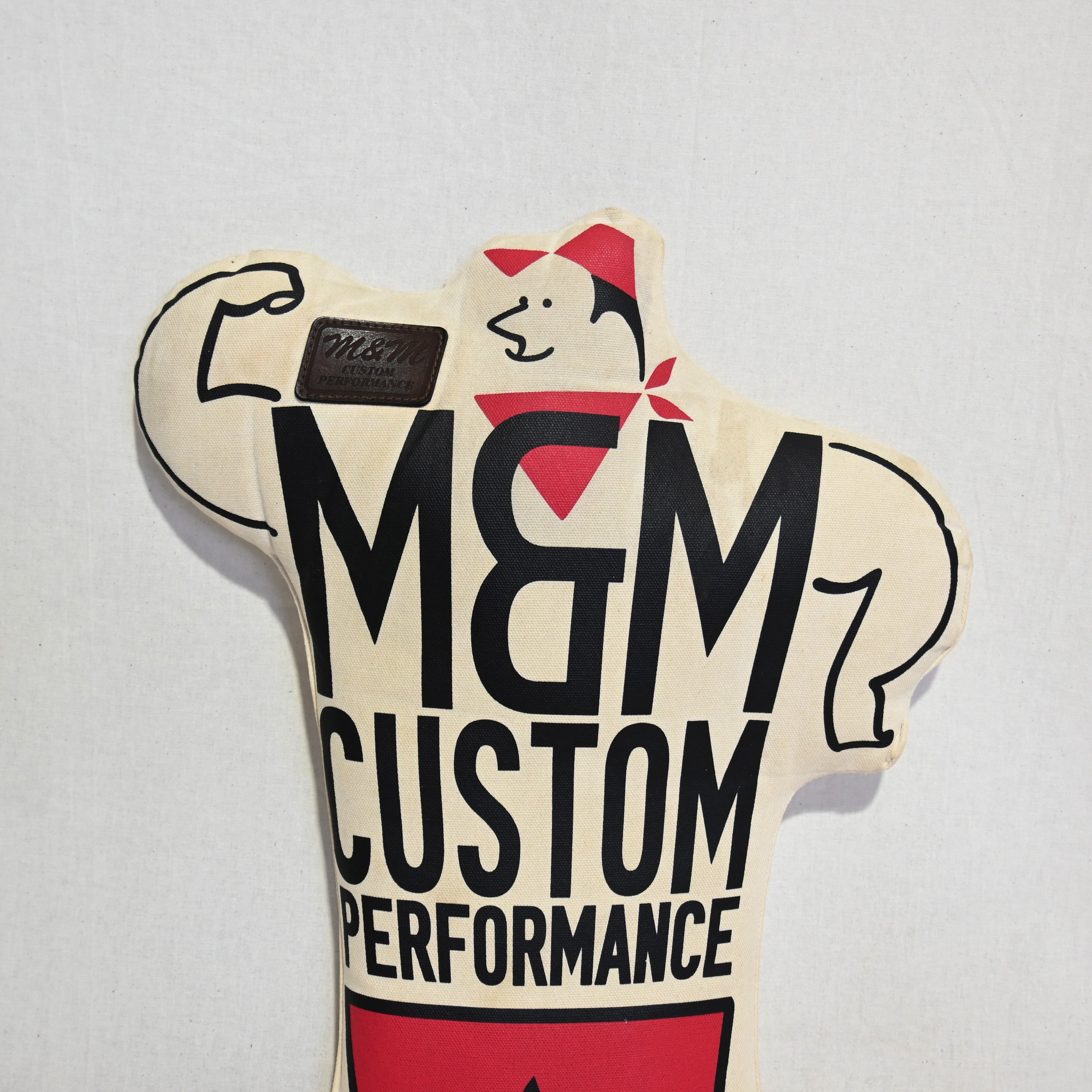 M&M CUSTOM PERFORMANCE Cushion Japan Interior design group / エムアンドエムカスタムパフォーマンス クッション