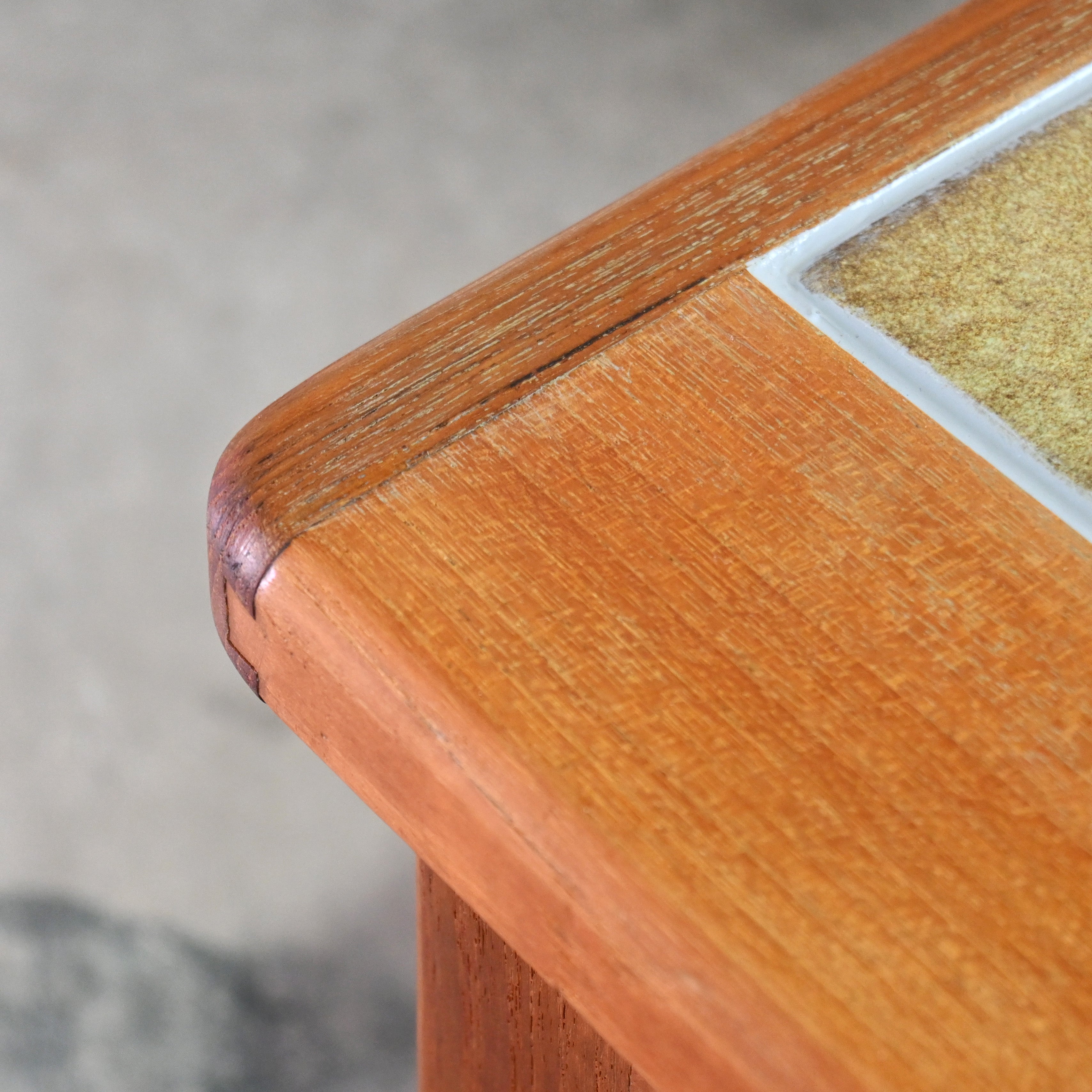 AnBerCraft Teak wood × Ceramic tile Coffee table Remake British vintage Scandinavian design / アンバークラフト チーク材 × セラミックタイル コーヒーテーブル リメイク イギリスヴィンテージ 北欧デザイン