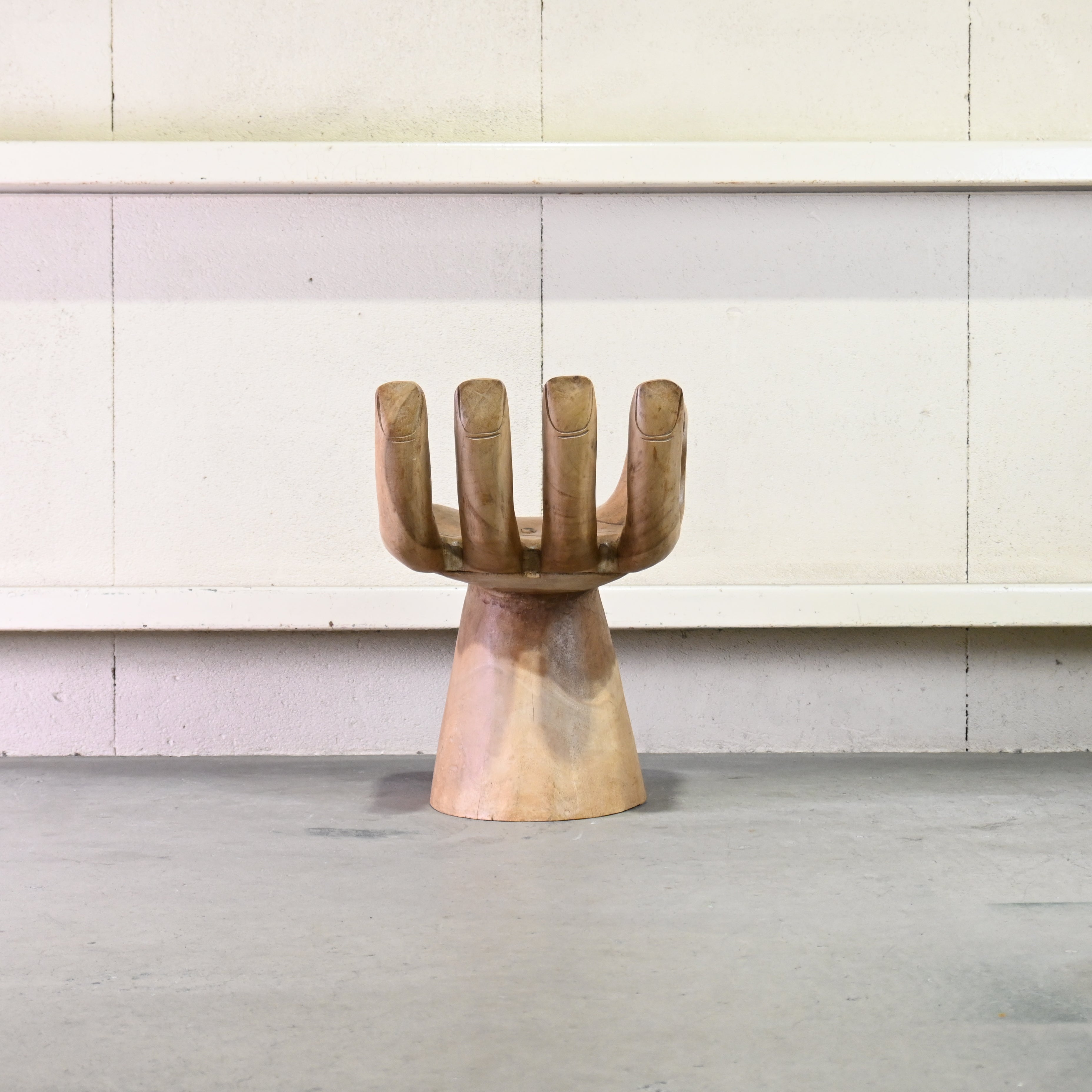 Solid wood carving Left hand stool Asian style / 無垢材 彫刻 ハンドスツール 左手 椅子 アジアンスタイル