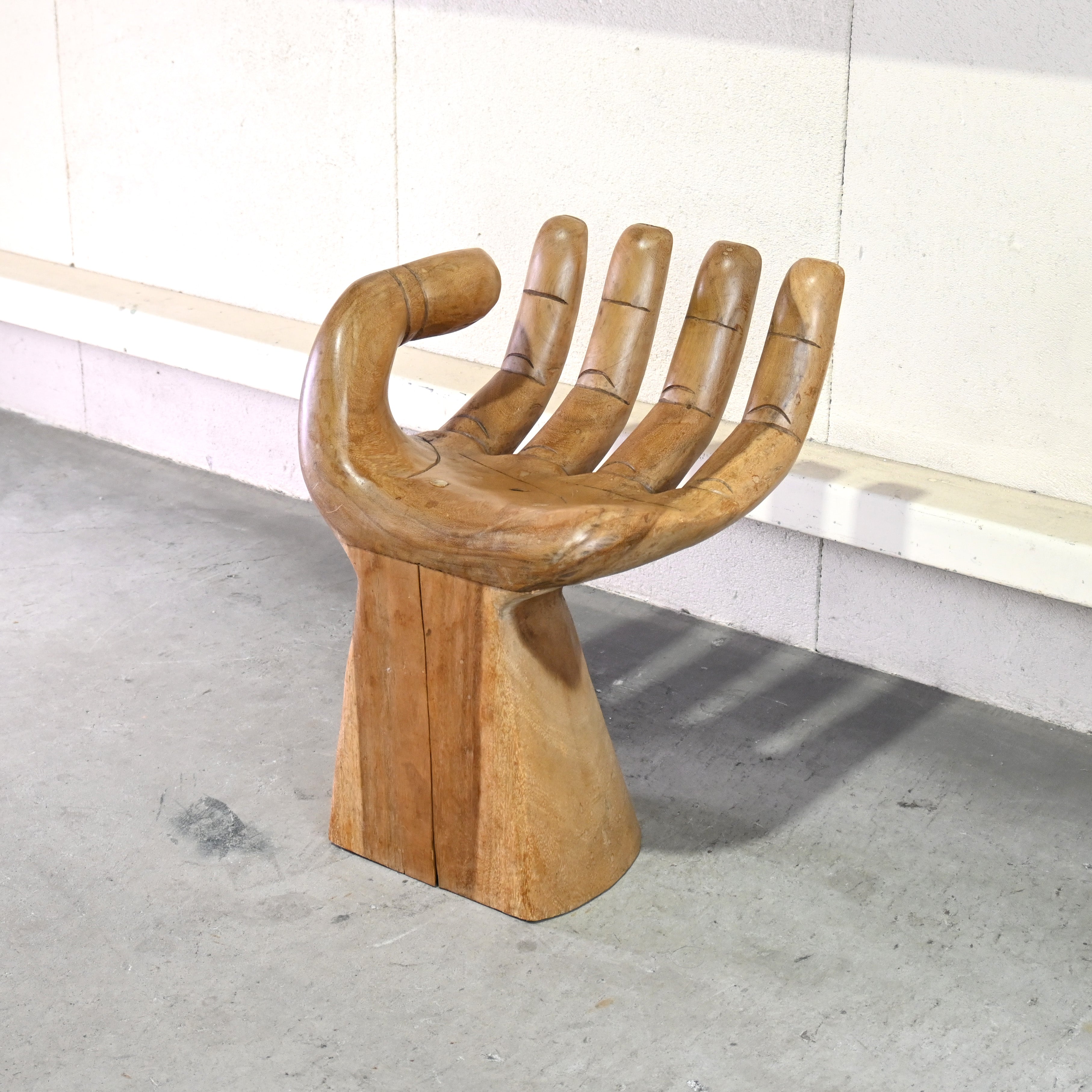 Solid wood carving Left hand stool Asian style / 無垢材 彫刻 ハンドスツール 左手 椅子 アジアンスタイル