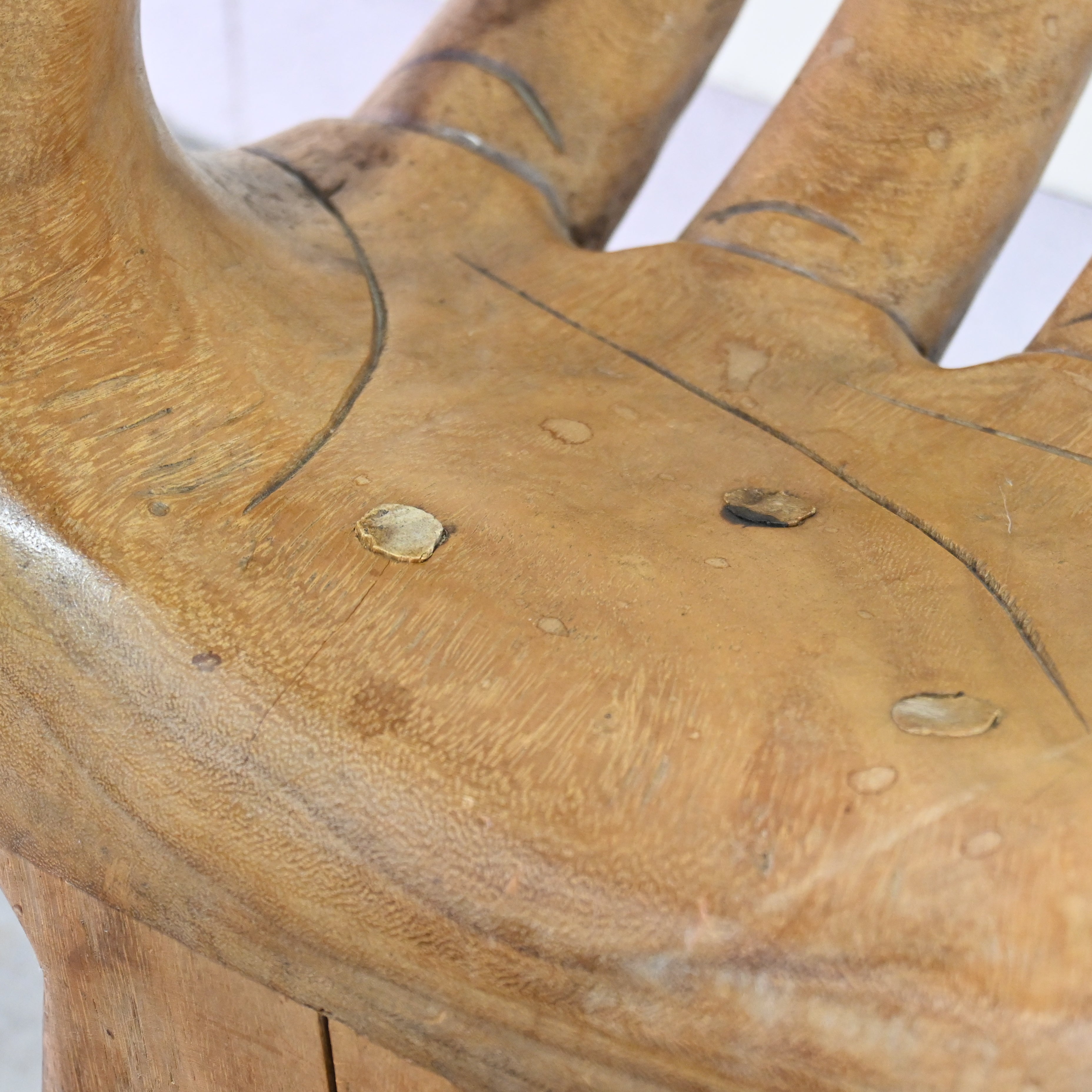 Solid wood carving Left hand stool Asian style / 無垢材 彫刻 ハンドスツール 左手 椅子 アジアンスタイル