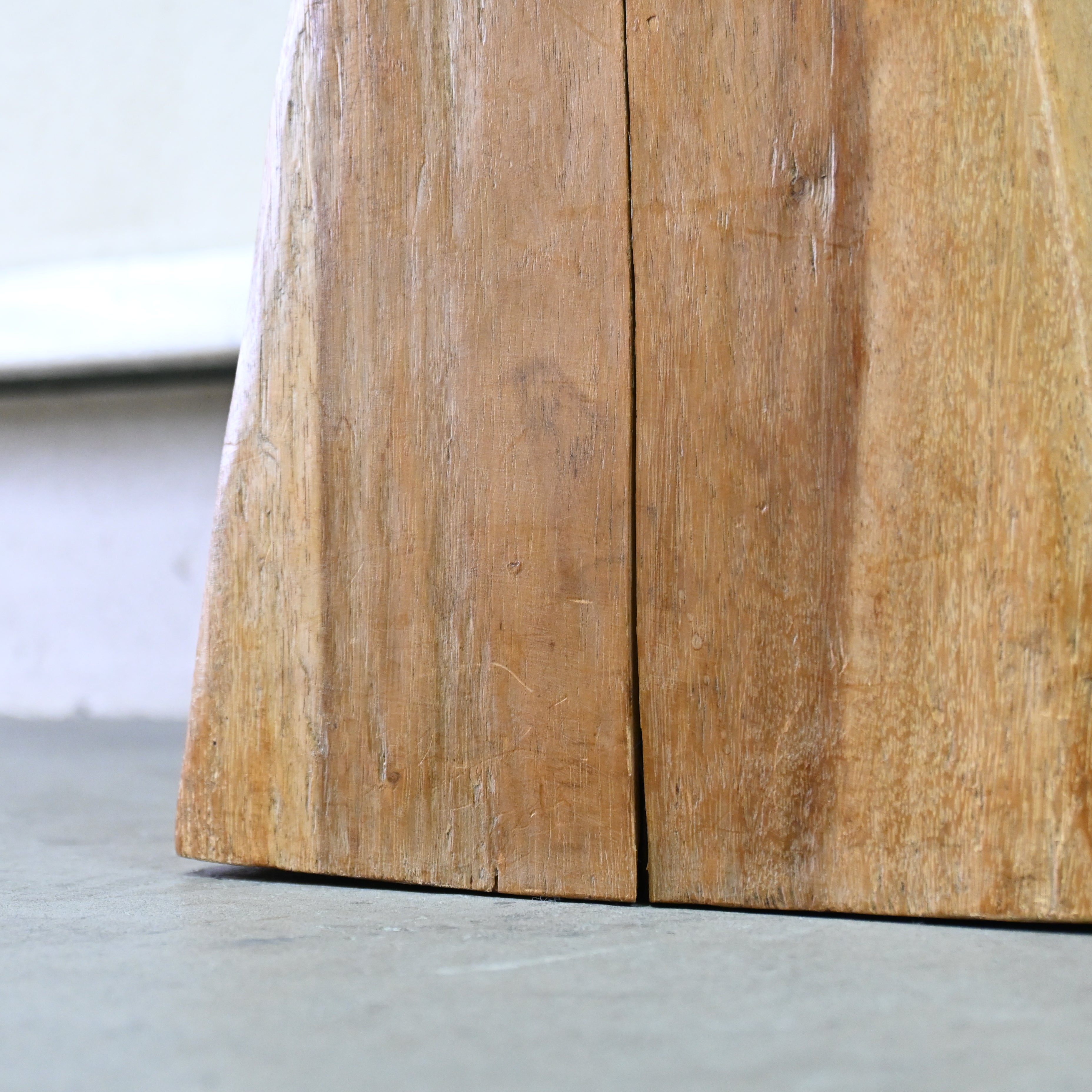 Solid wood carving Left hand stool Asian style / 無垢材 彫刻 ハンドスツール 左手 椅子 アジアンスタイル