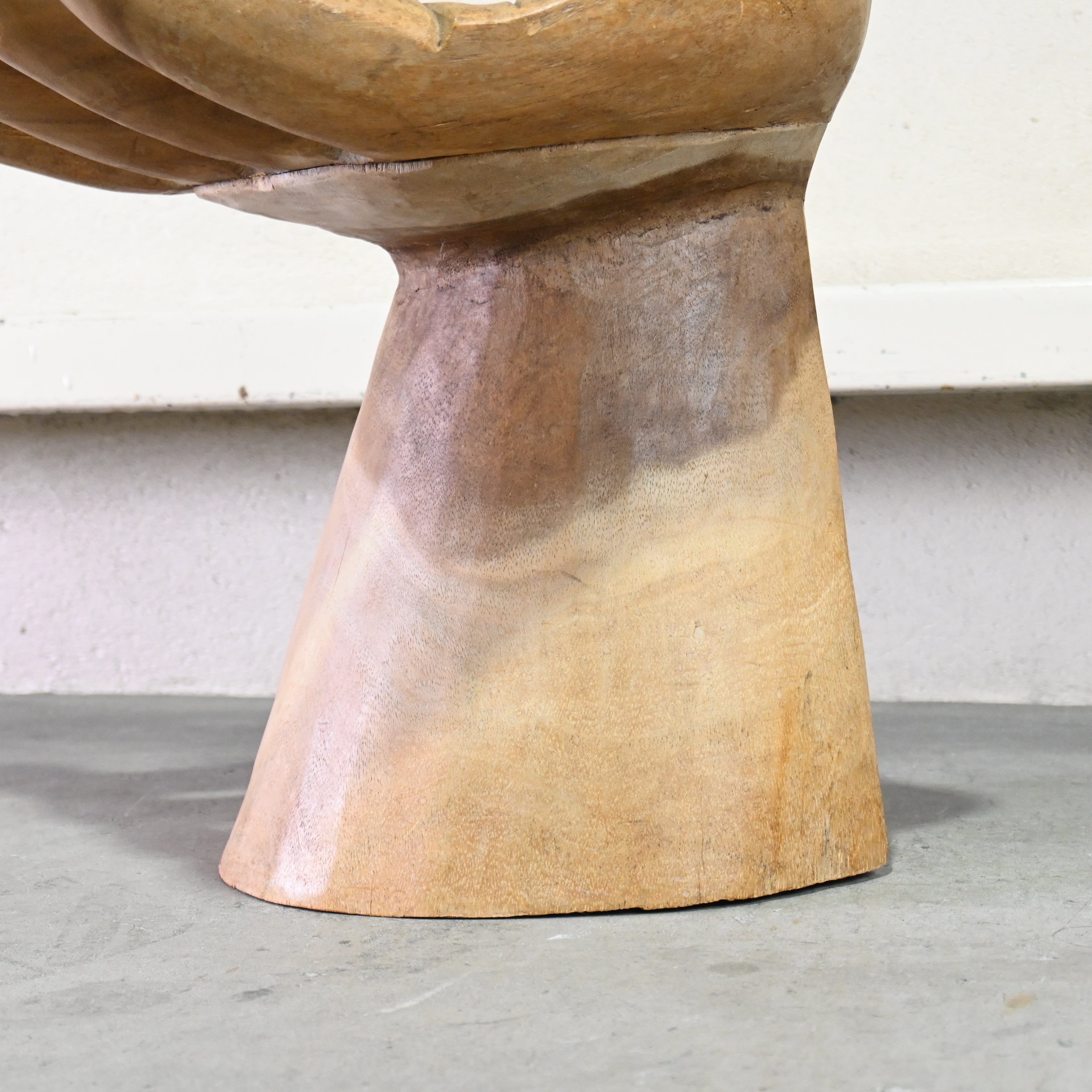 Solid wood carving Left hand stool Asian style / 無垢材 彫刻 ハンドスツール 左手 椅子 アジアンスタイル