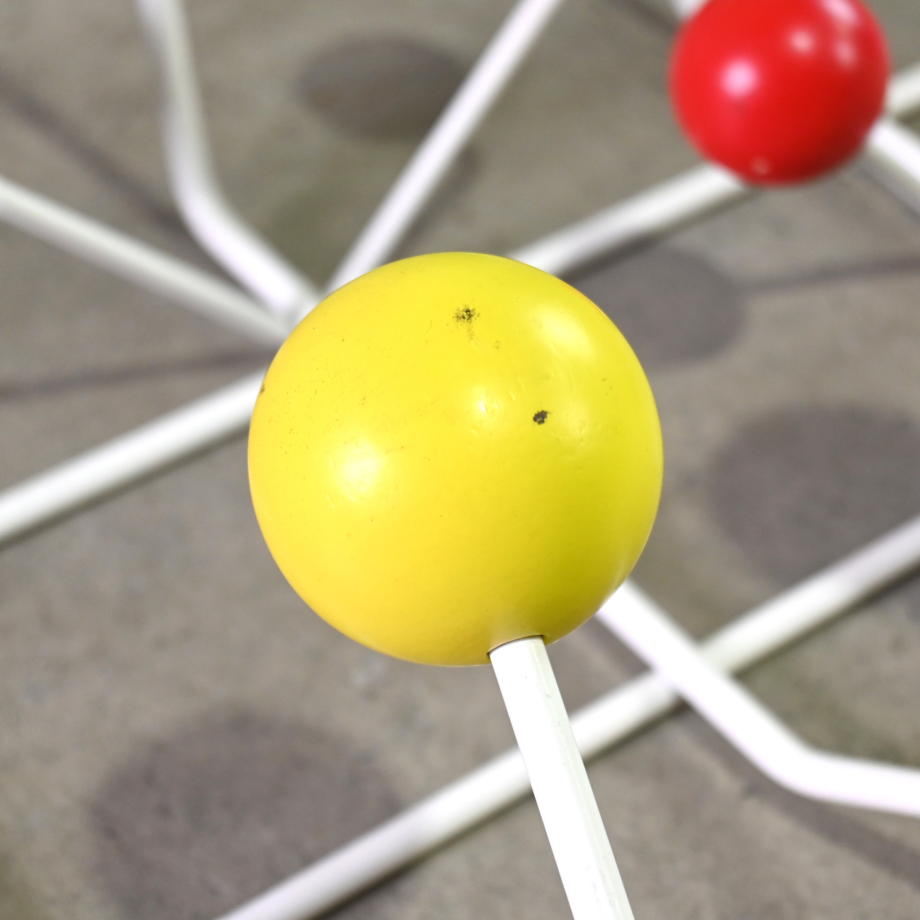 Hang-It-All Multi color Charles & Ray Eames Herman Miller Midcentury Modern design ※ Manufacturer unknown / ハングイットオール マルチカラー チャールズ＆レイ・イームズ ハーマンミラー ミッドセンチュリー モダンデザイン ※ 製造元不明