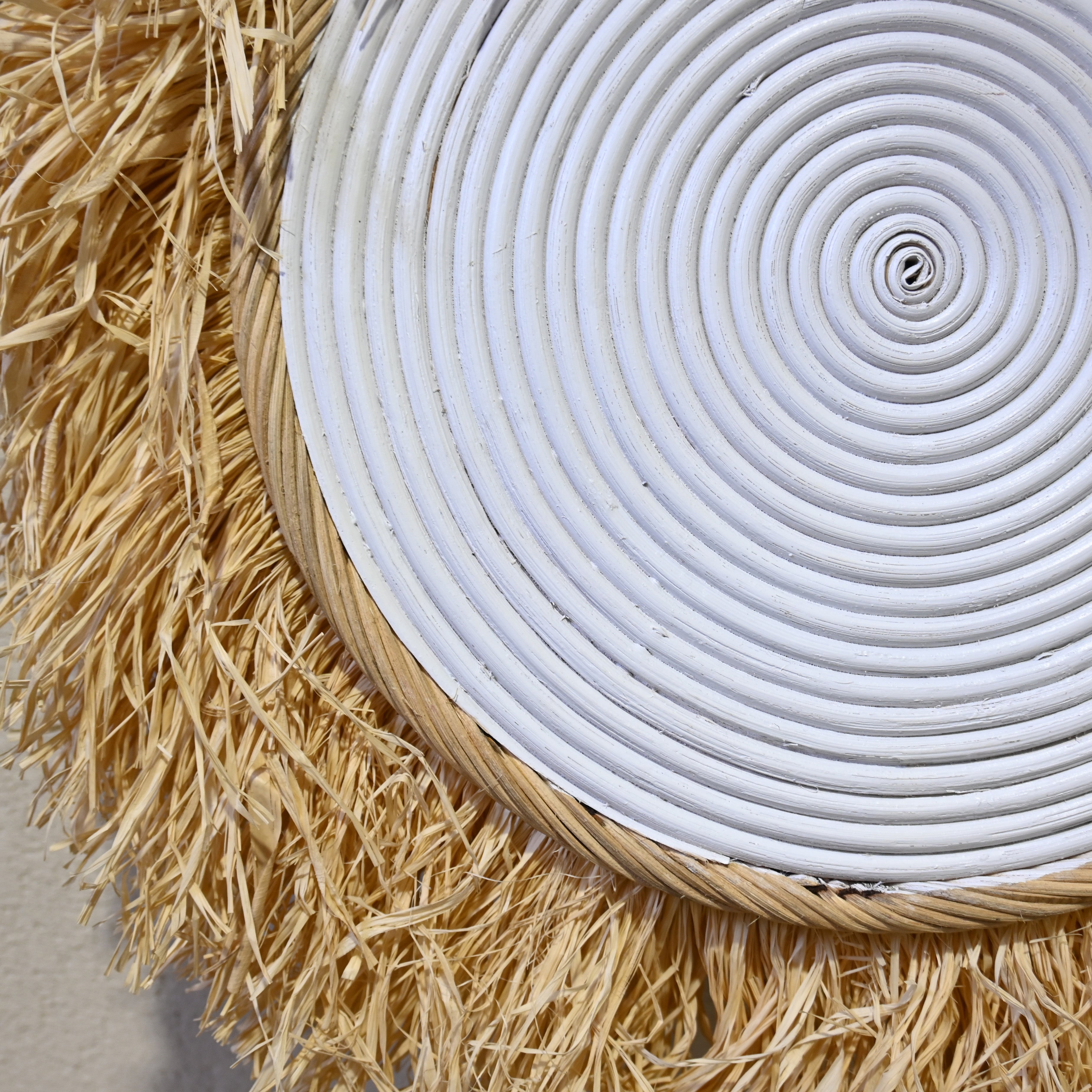 Wall mirror Raffia Sunflower / 壁掛けミラー ラフィア 太陽鏡