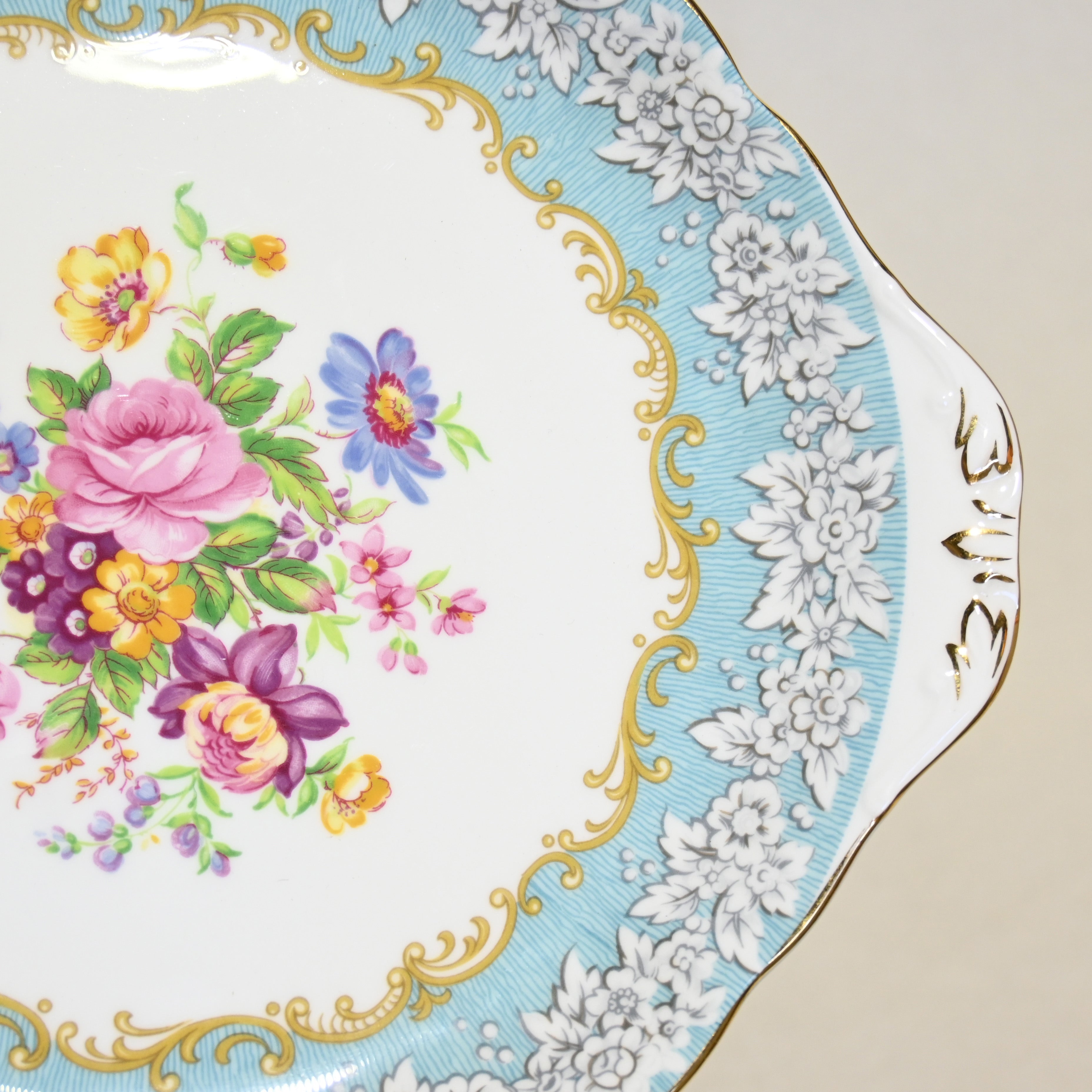 ROYAL ALBERT BB plate Cake plate  Enchantment Light blue UK / ロイヤルアルバート ブレッド＆バタープレート ケーキプレート エンチャントメント 水色 イギリス